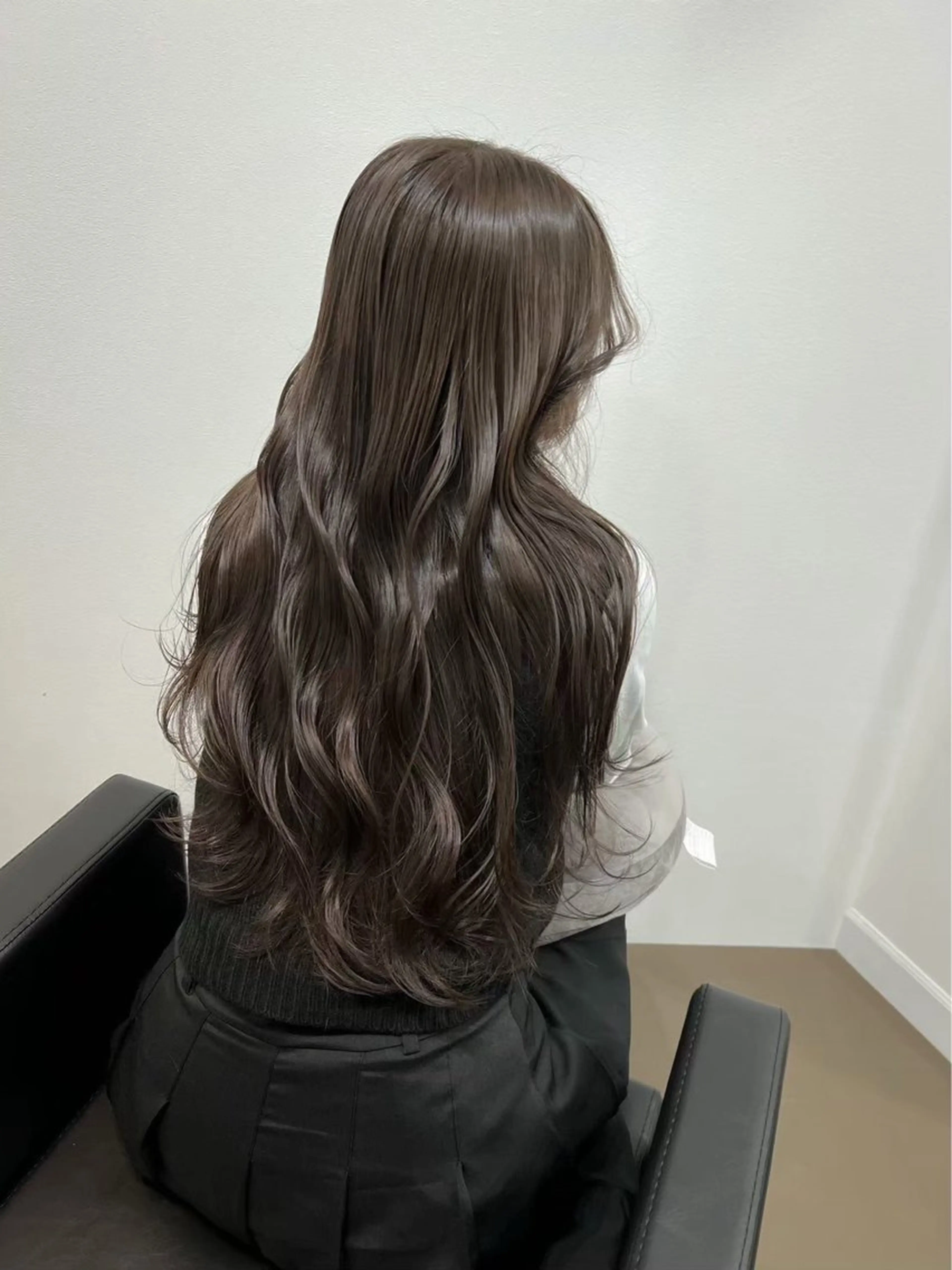 ロング カラー 透明感カラー トリートメント カット ヘアカラー トリートメント 透明感カラー特化/ ベージュ/梅田/英輝のヘアスタイル