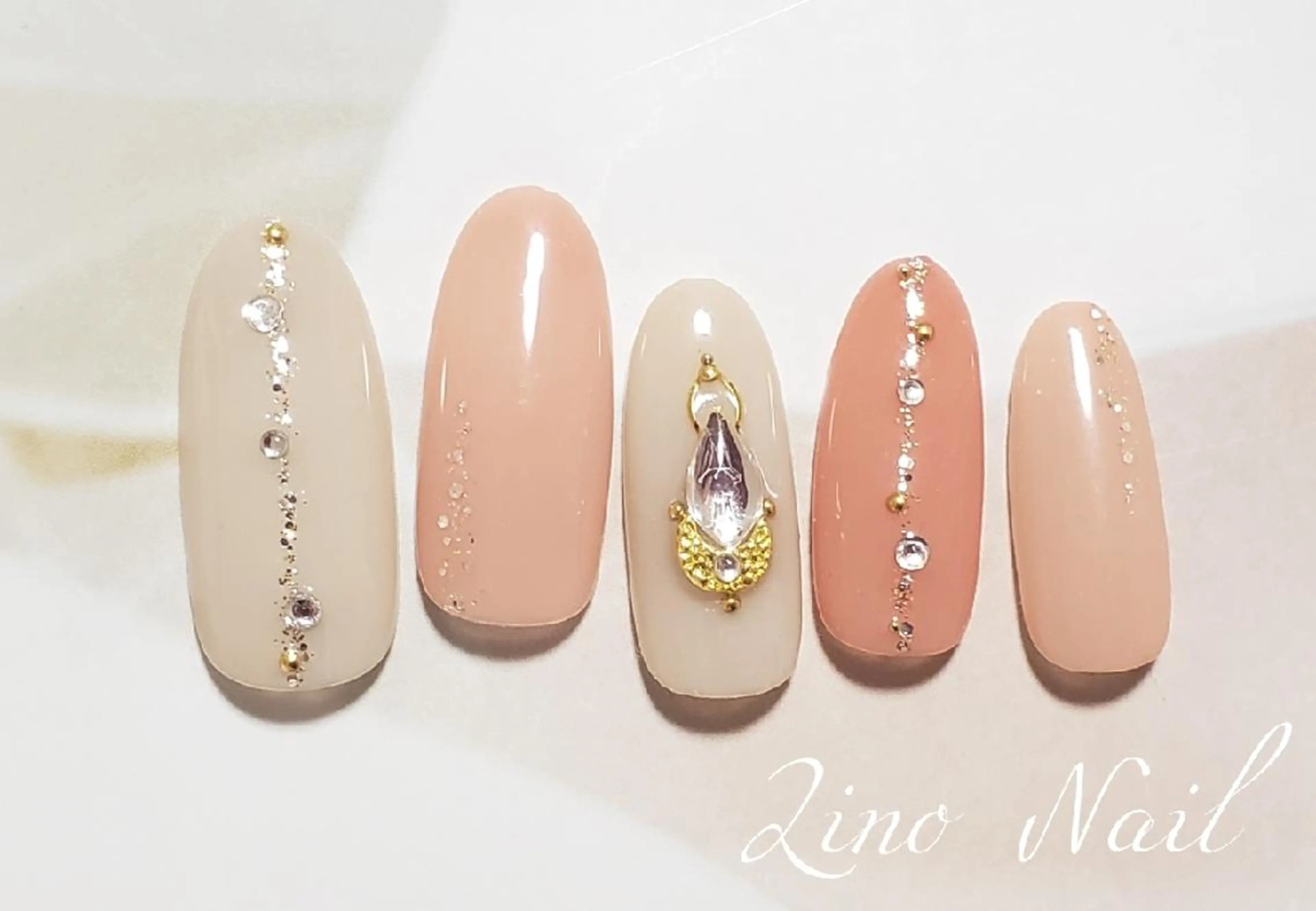 ネイル Lino Nailのネイルデザイン