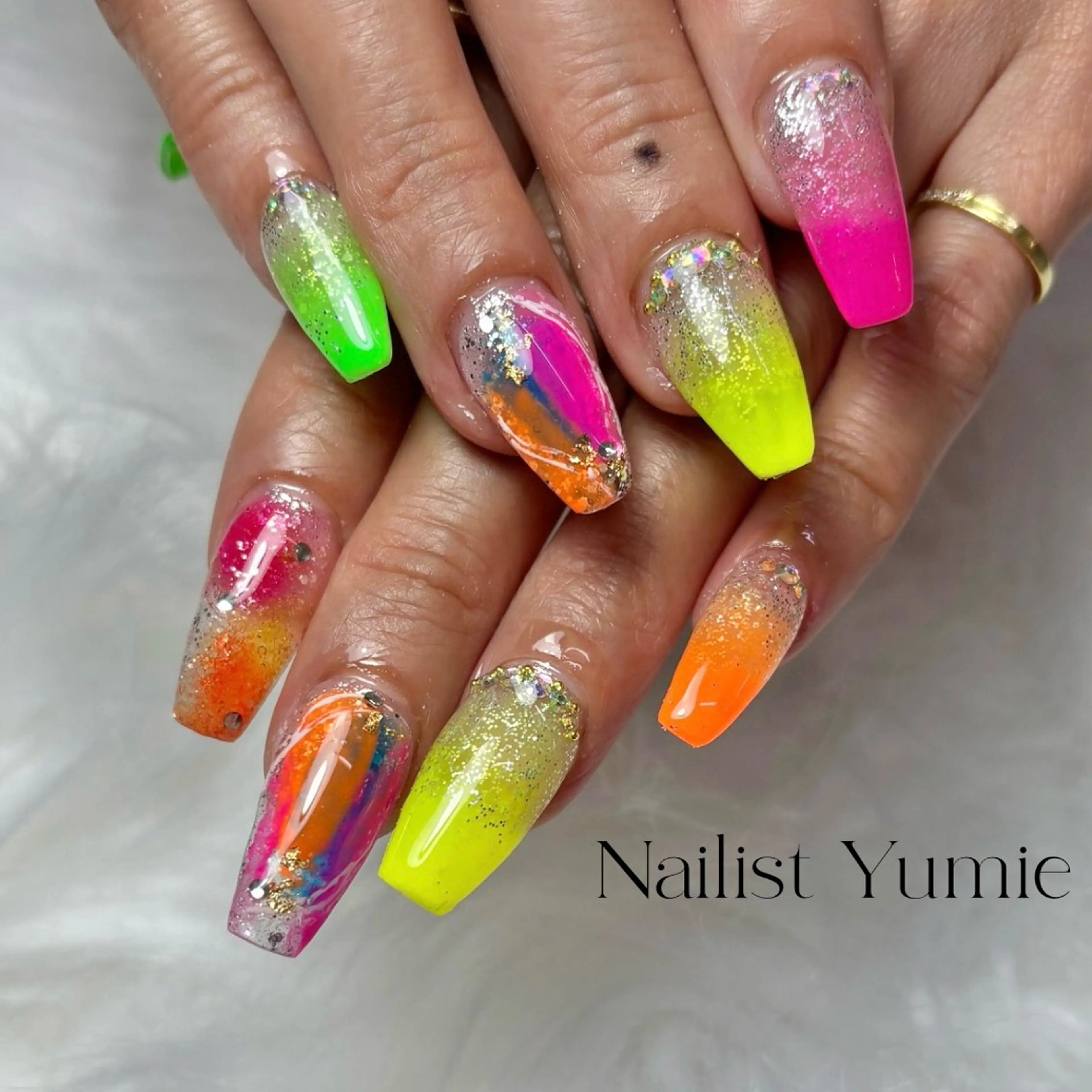 ネイル ハンドネイル Setsalon Churaku Nailist Yumie所属・【沖縄市安慶田】 🤍Yumieのネイルデザイン