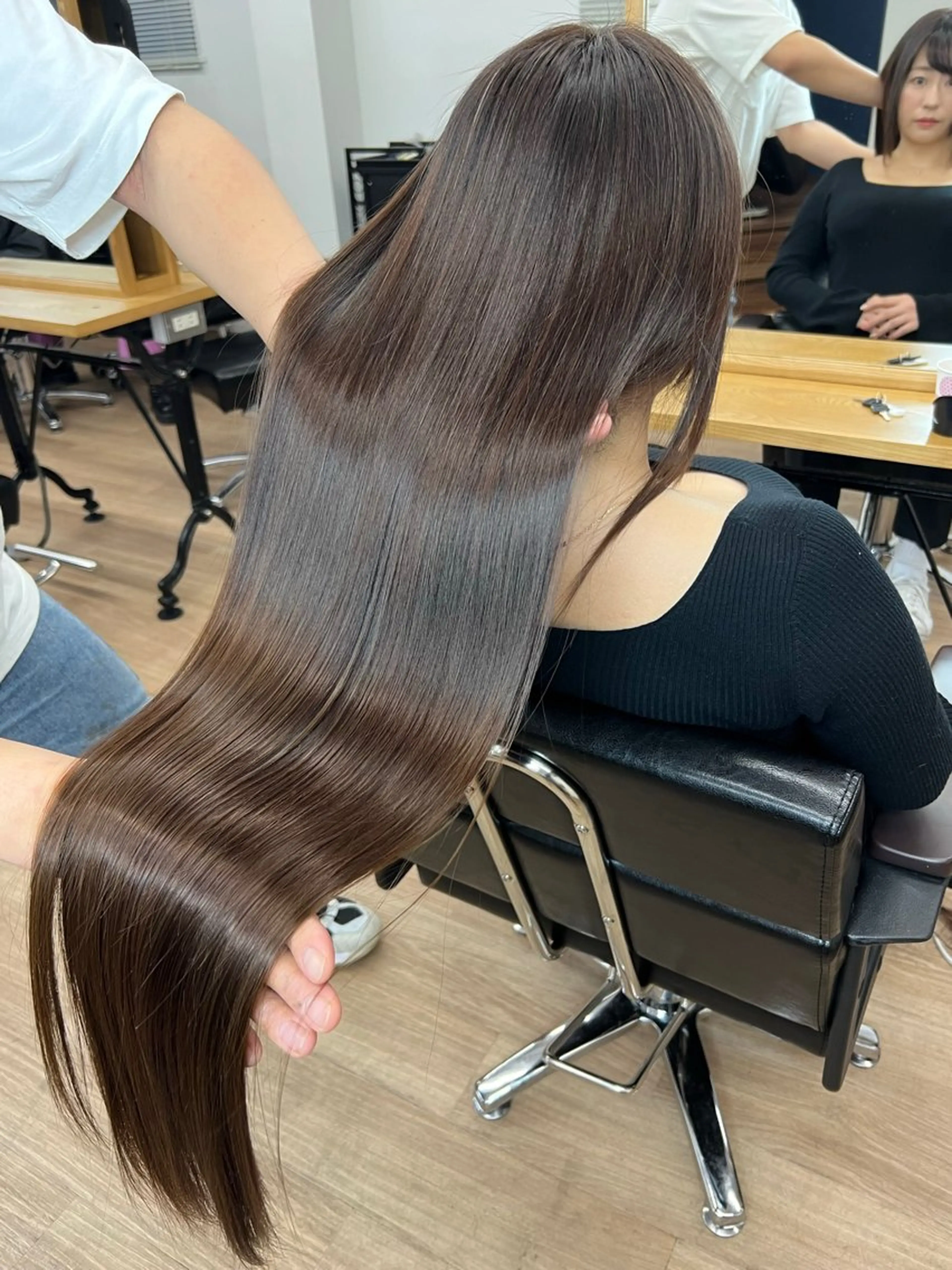 ロング カラー 髪質改善 カット ヘアカラー トリートメント 韓国レイヤー×透明感 髪質改善　武田涼のヘアスタイル