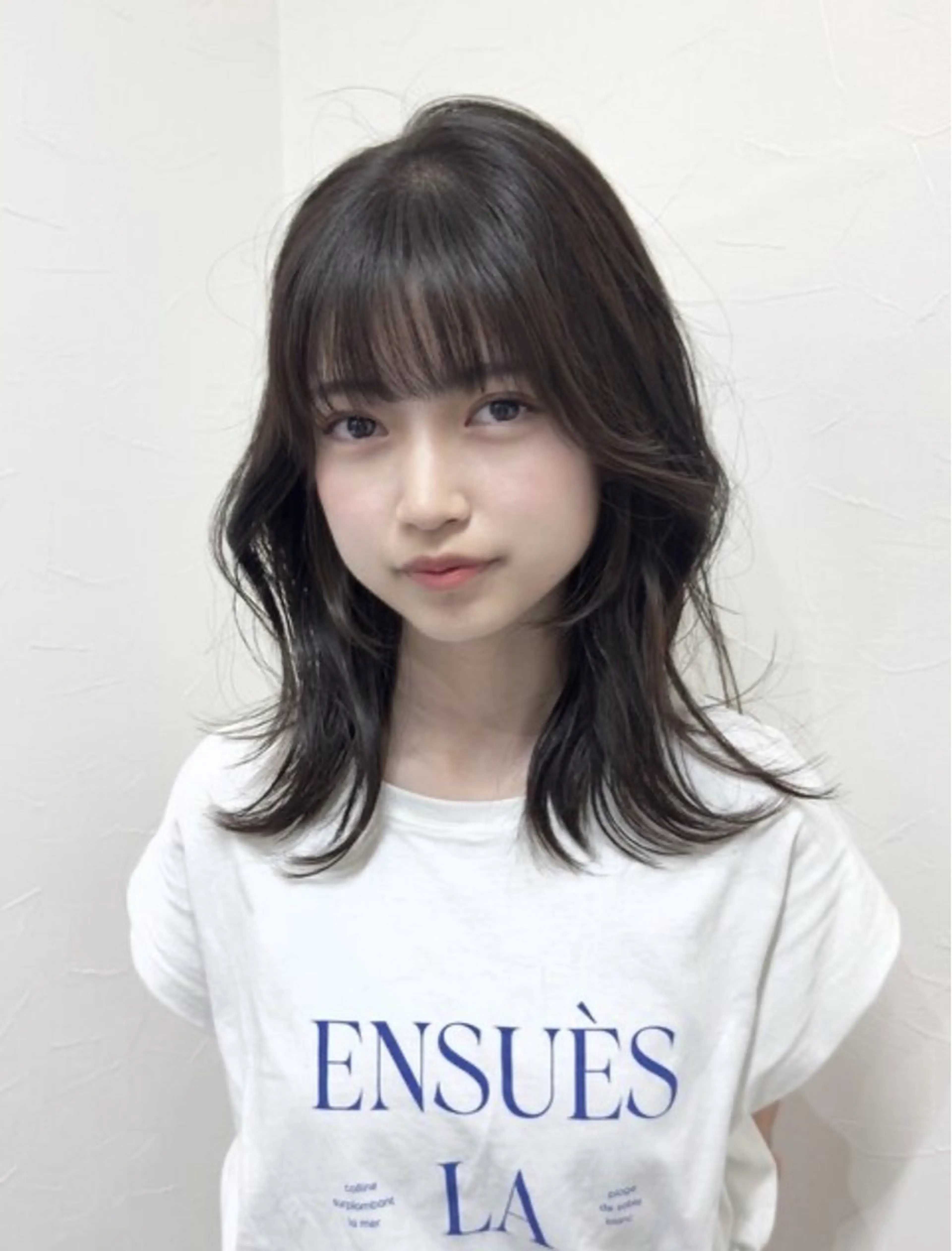 ミディアム カット ヘアカラー トリートメント レイヤー/くびれ巻き 三好悠生のヘアスタイル