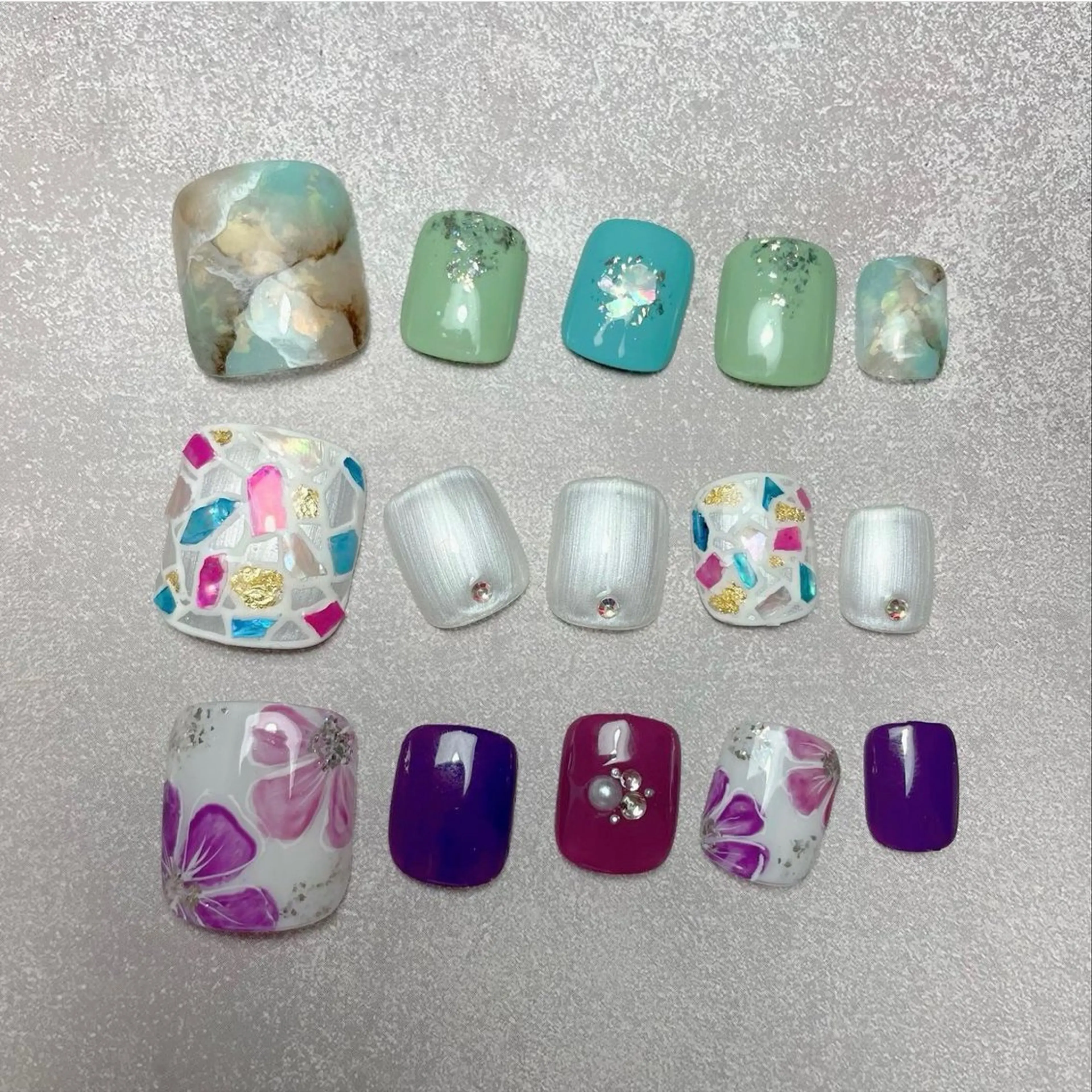 ネイル フットネイル Nailsalon  BELL所属・岩田 優華のネイルデザイン