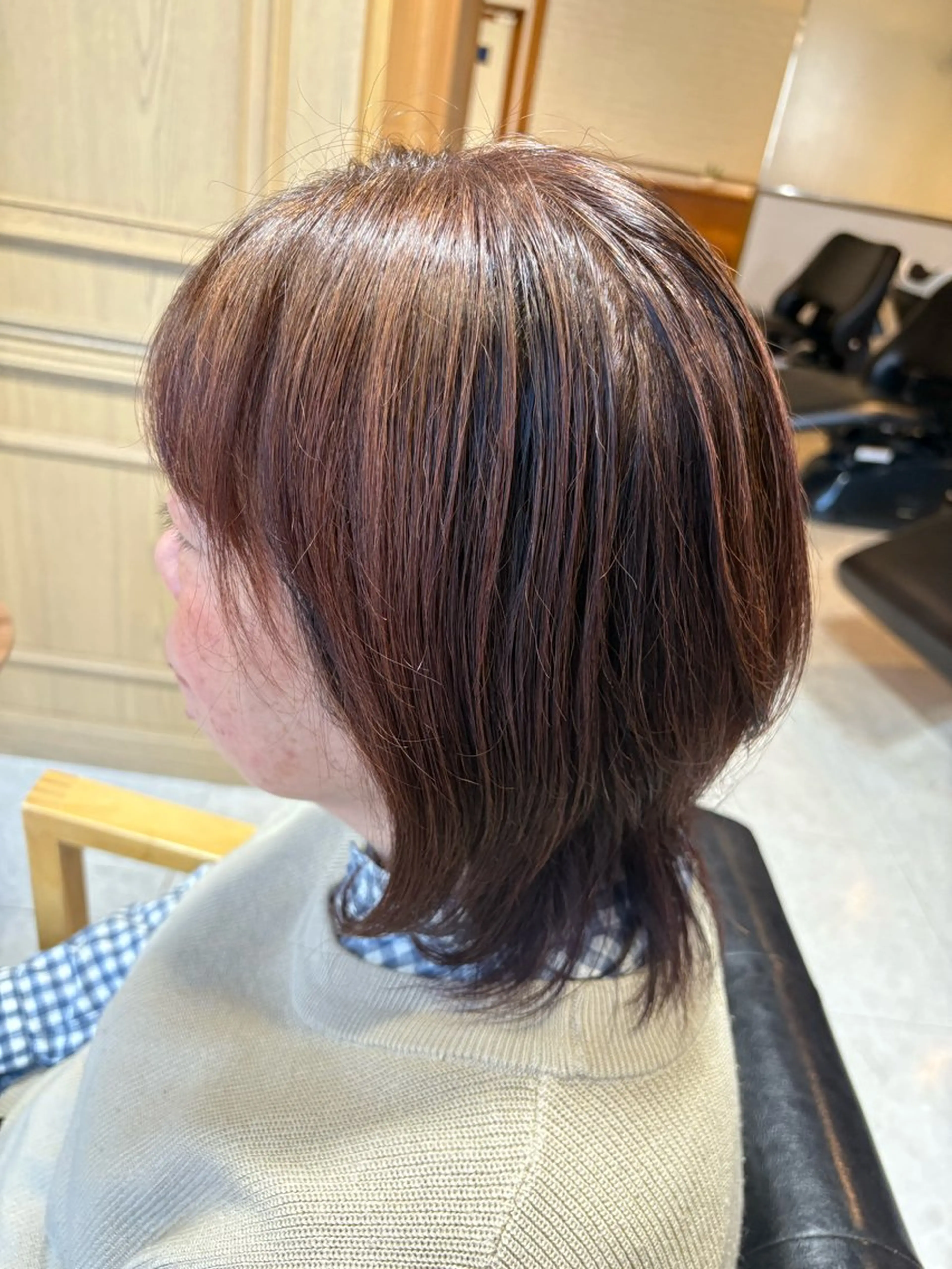 ミディアム 松本 りんのヘアスタイル