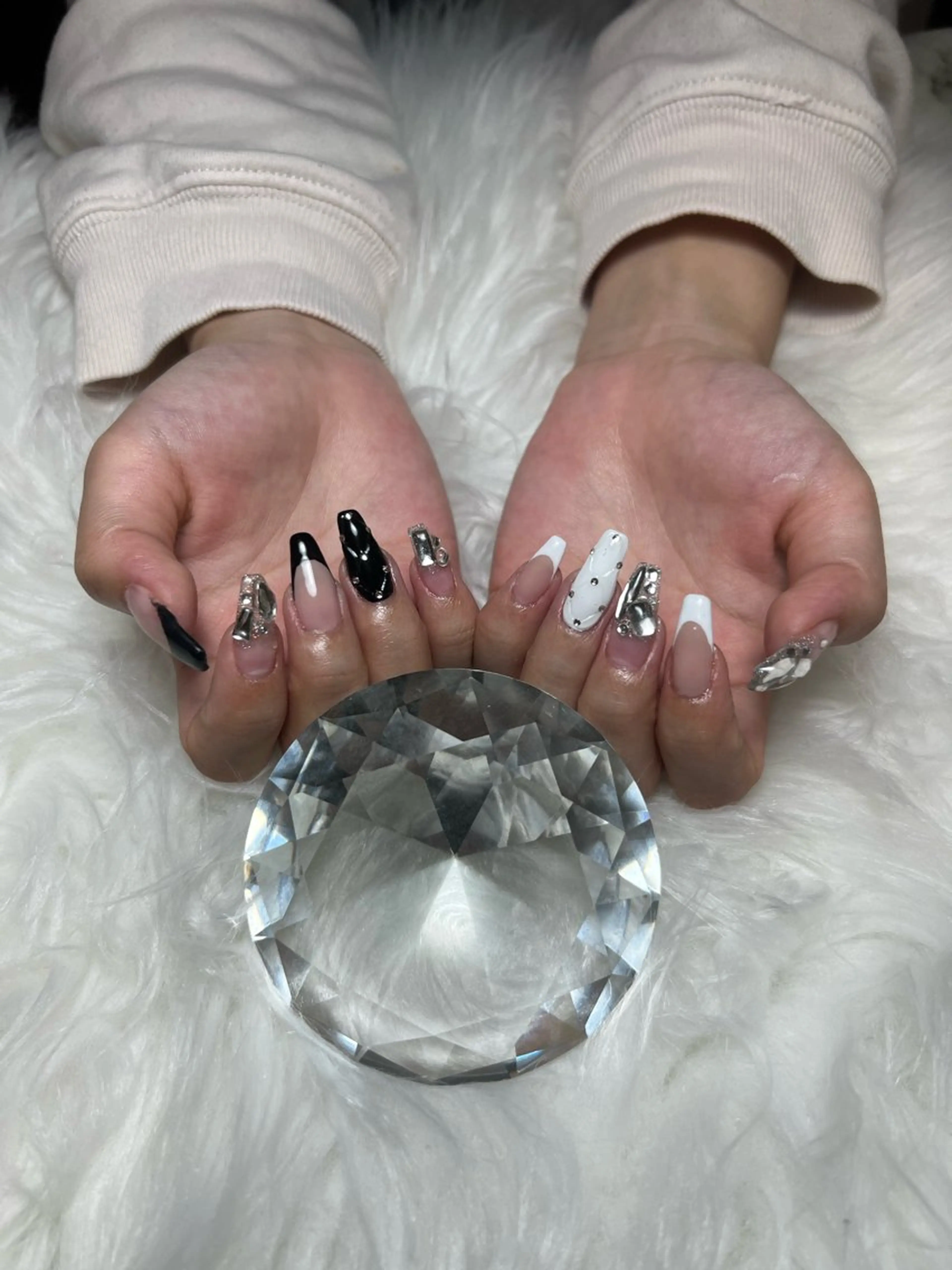 ネイル ハンドネイル 井尻 紗菜のネイルデザイン