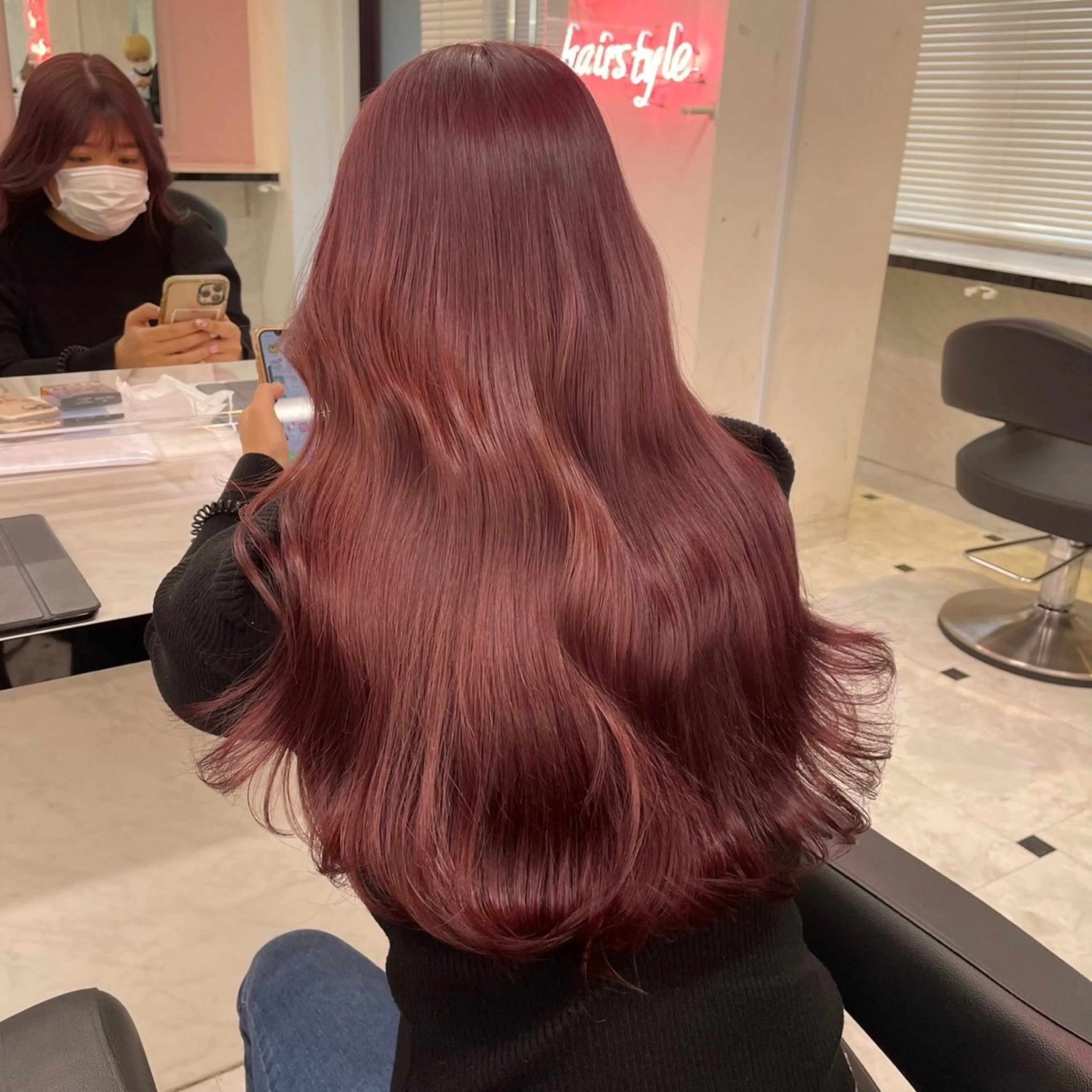 ロング ヘアカラー Miwa🤍ダメージ レスカラー特化🦢のヘアスタイル