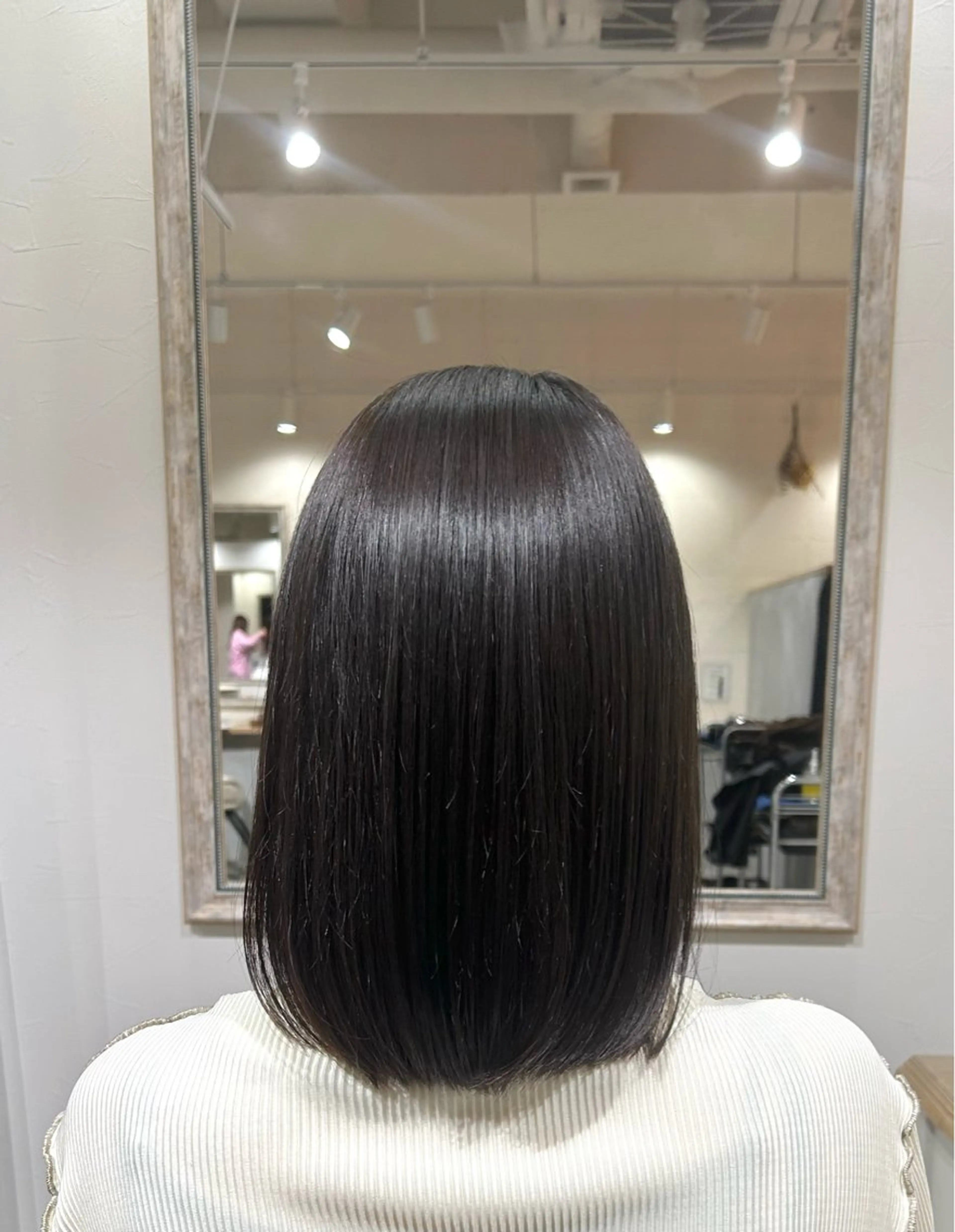 ミディアム カラー グレージュ オリーブグレージュ オリーブグレー 瀬川 夏緒のヘアスタイル
