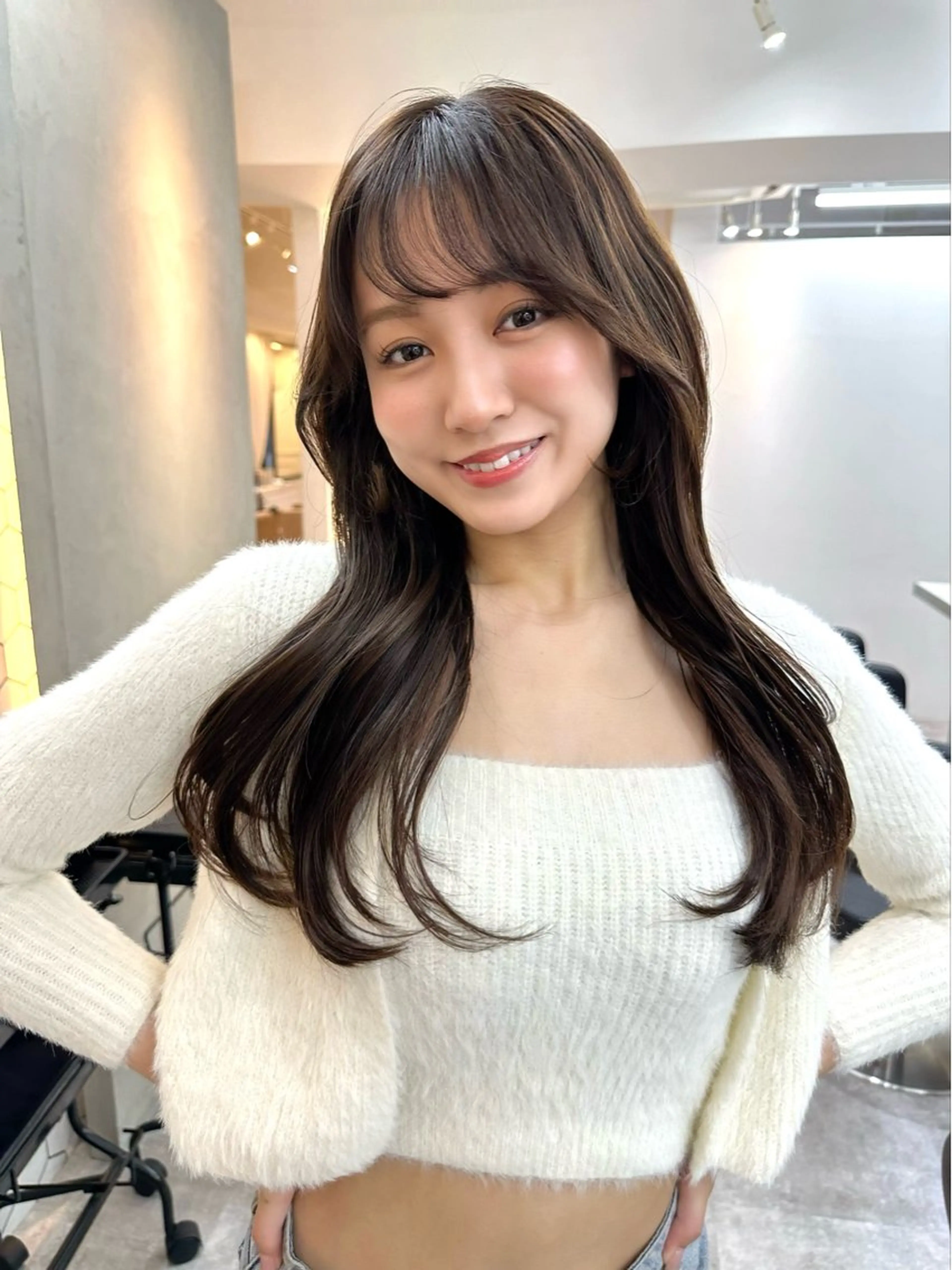 ロング カラー カット ヘアカラー トリートメント レイヤー 顔周り グレージュ/添田晃基のヘアスタイル