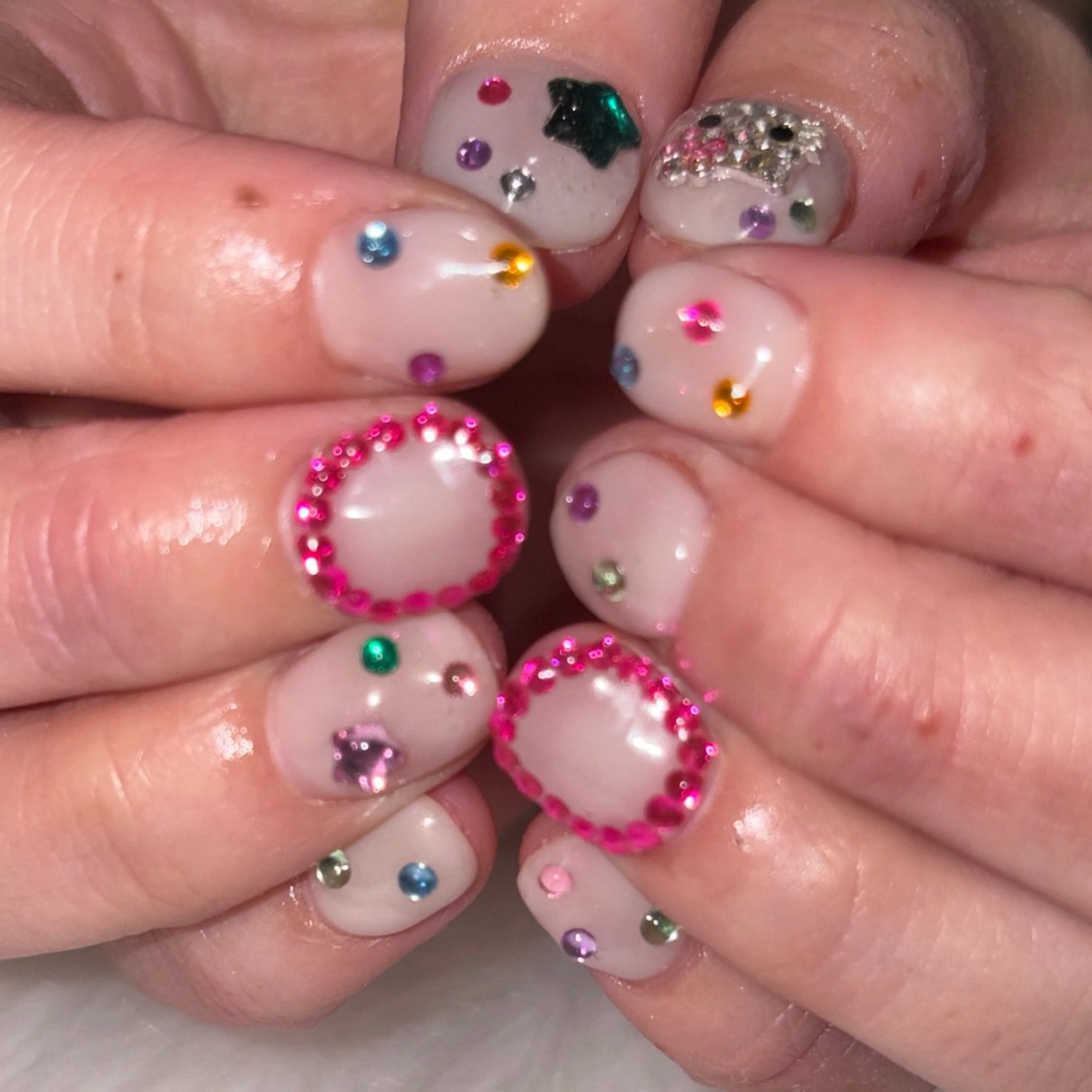 ネイル ハンドネイル 👽個性派ネイル🎀 komachiのネイルデザイン