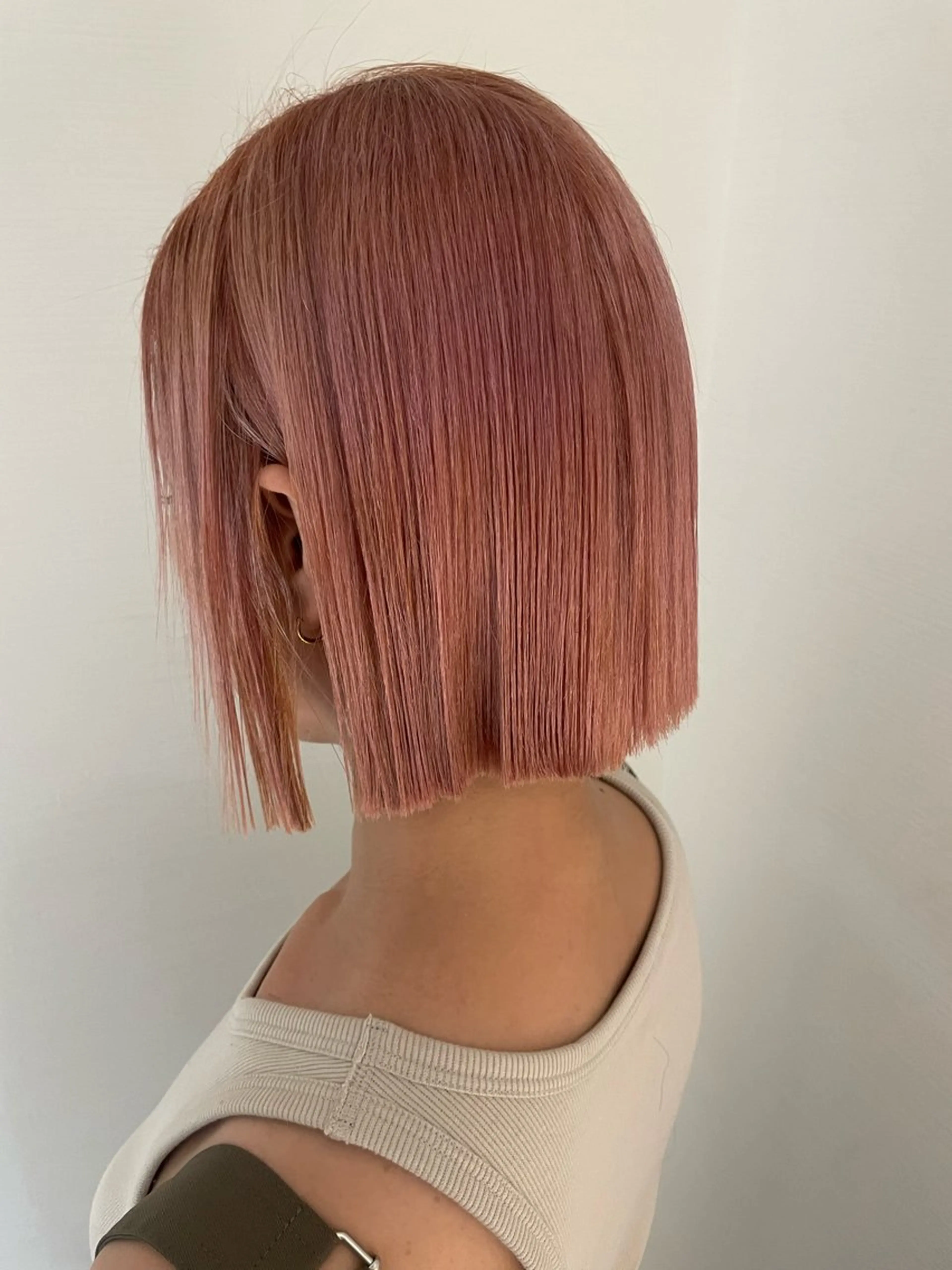ショート カラー ハイトーンカラー ピンクカラー ヘアカラー トリートメント ✨髪のソムリエ✨ 岩川和生（店長）🦄のヘアスタイル