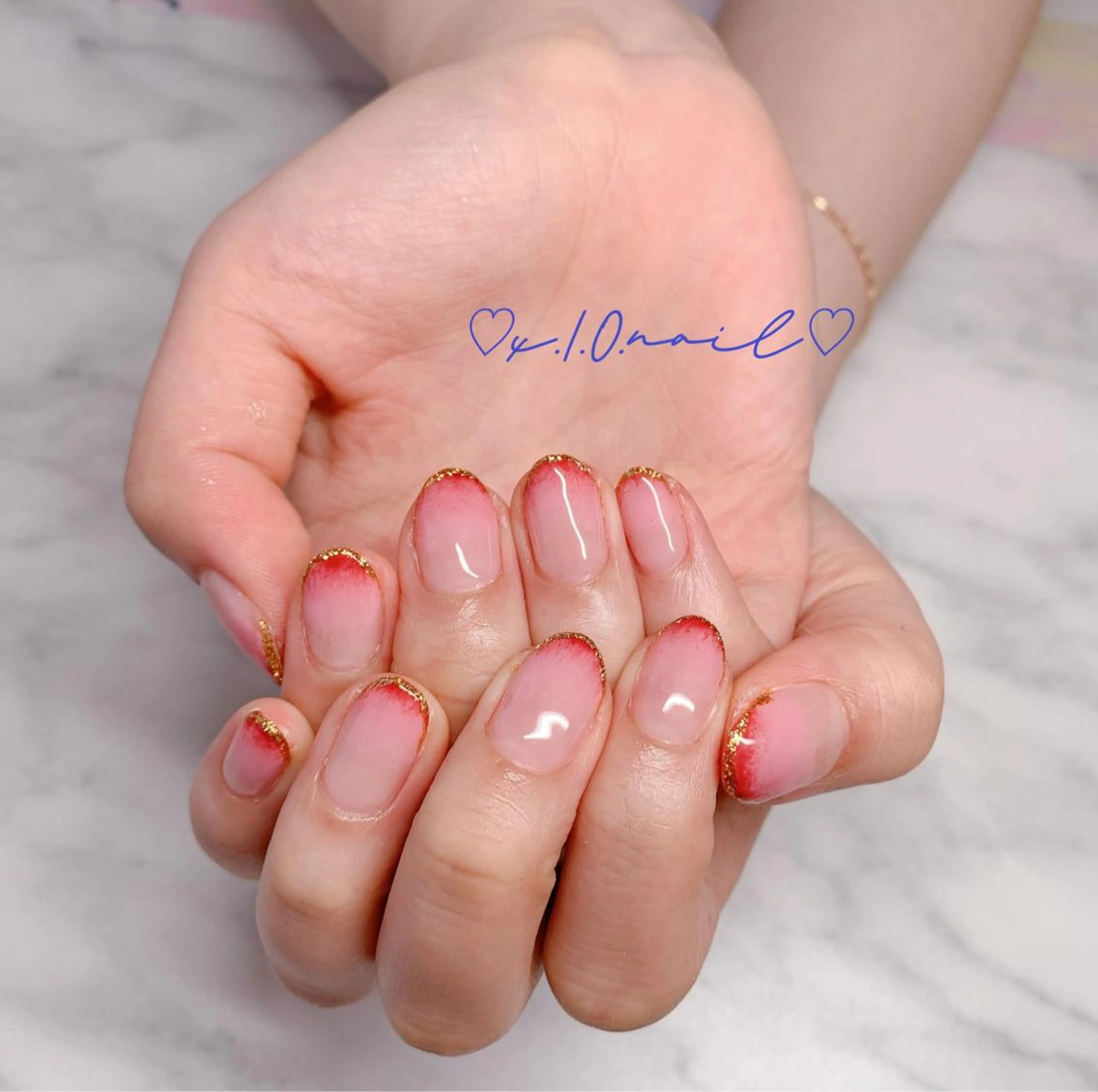 ネイル アニマル柄 アートネイル ジェルネイル グラデーション ラメ(グリッター) ハンドネイル x.1.0.nail ♡Cのネイルデザイン