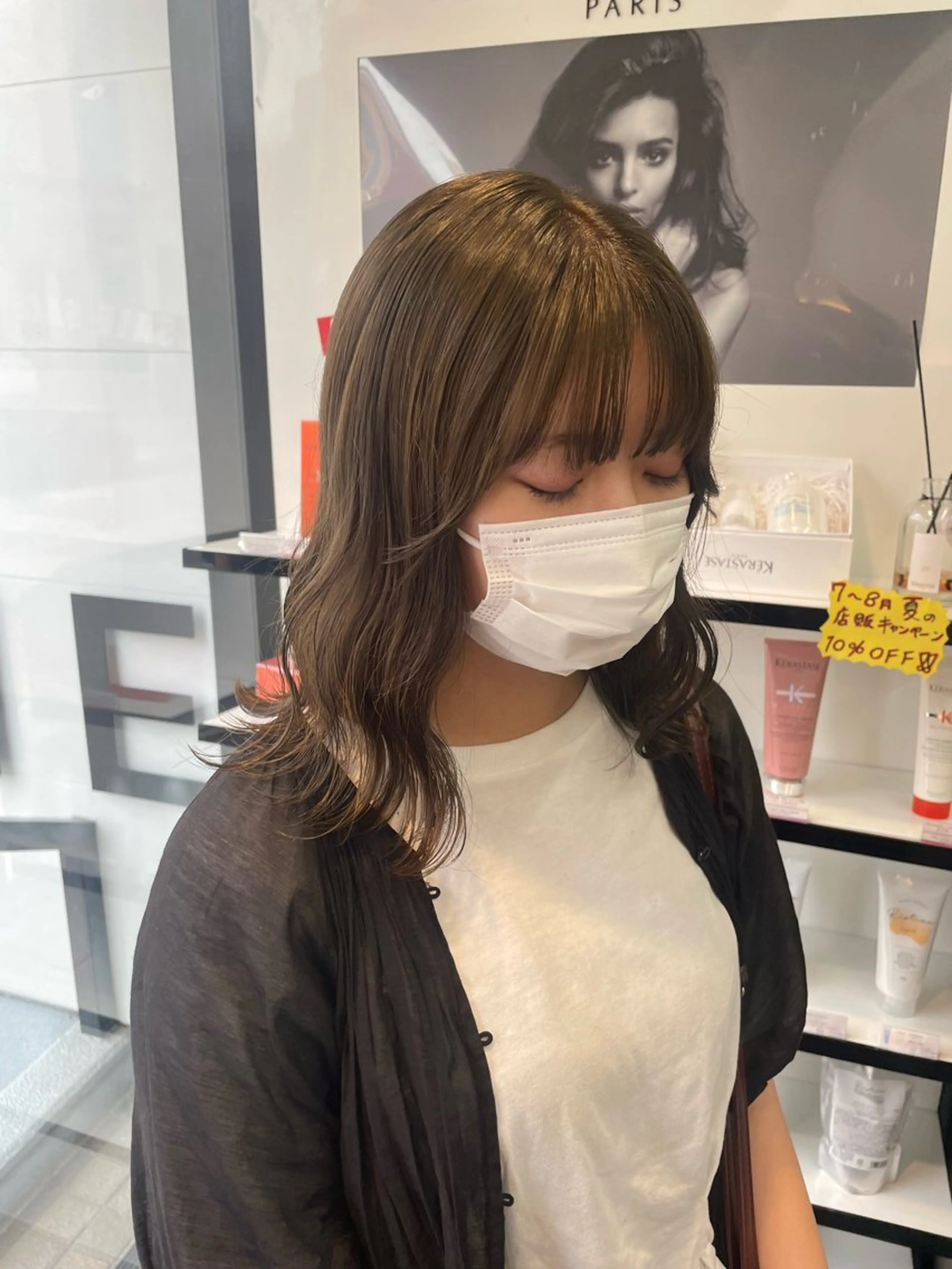 ミディアム カラー ヘアアレンジ ブリーチ mika｜寒色カラー ｜ブリーチカラーのヘアスタイル