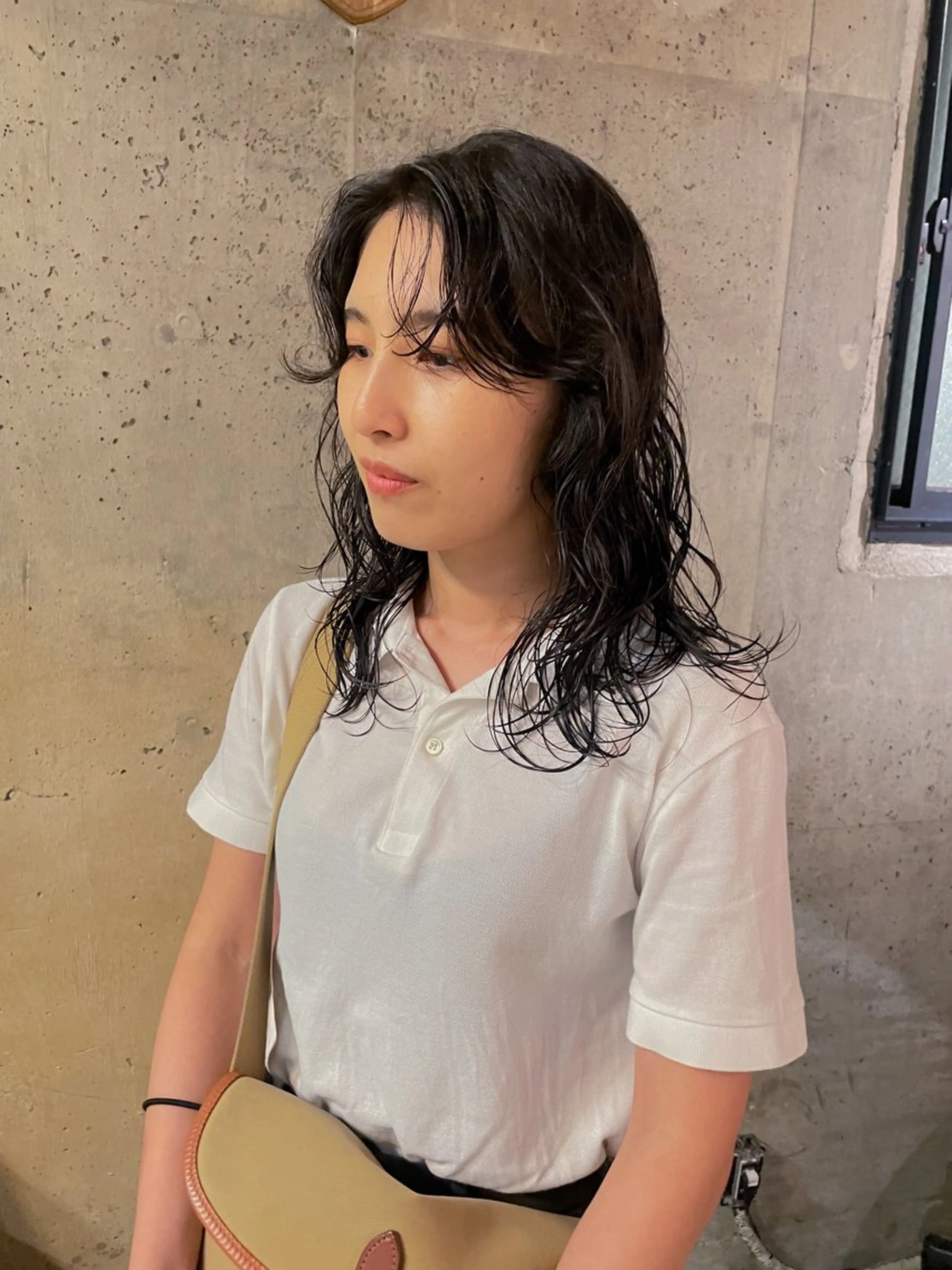 セミロング パーマ パーマ/レイヤー 岩山丈一郎のヘアスタイル