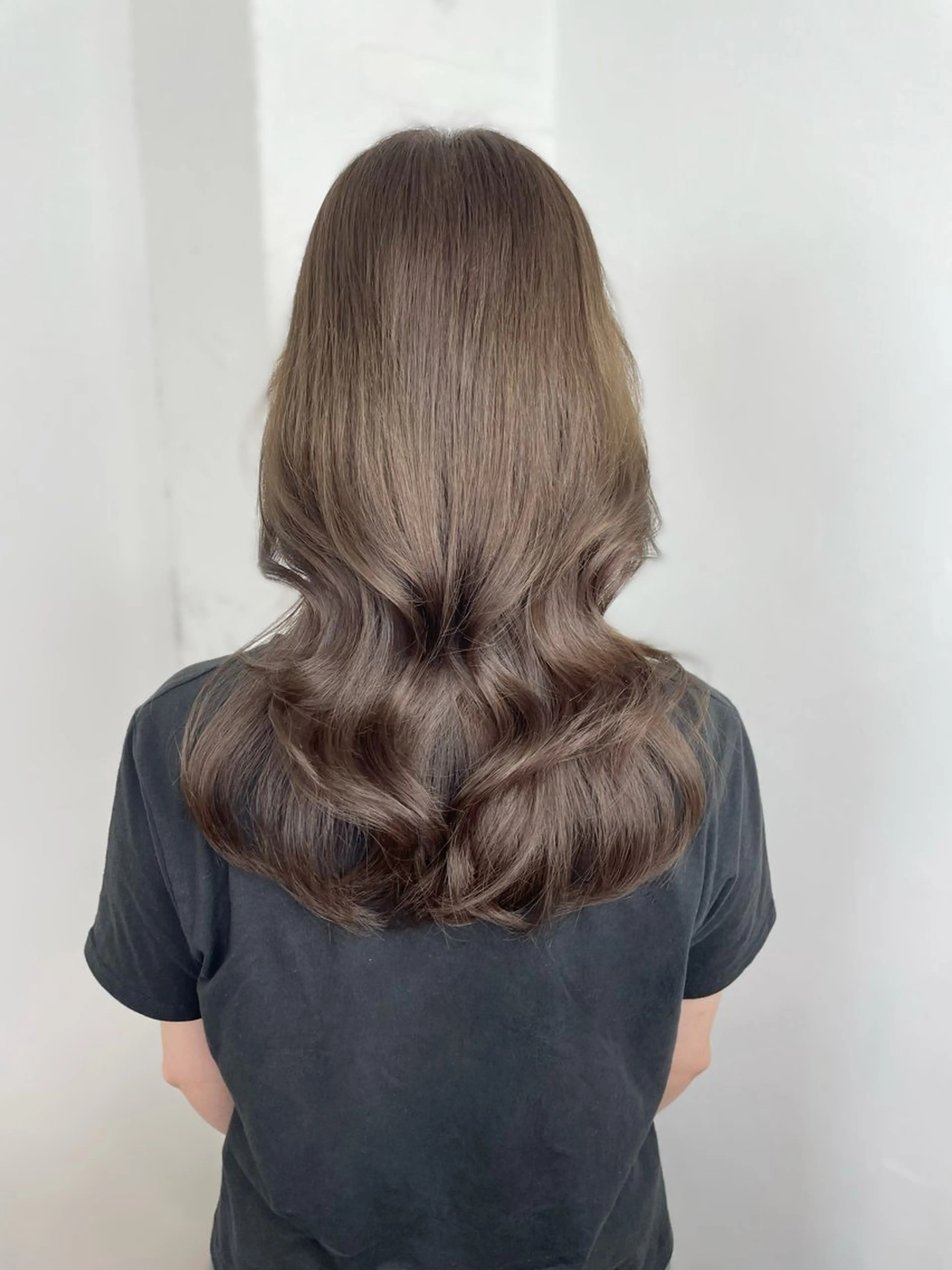 ロング カット ヘアカラー トリートメント MINAMO 韓国レイヤーのヘアスタイル