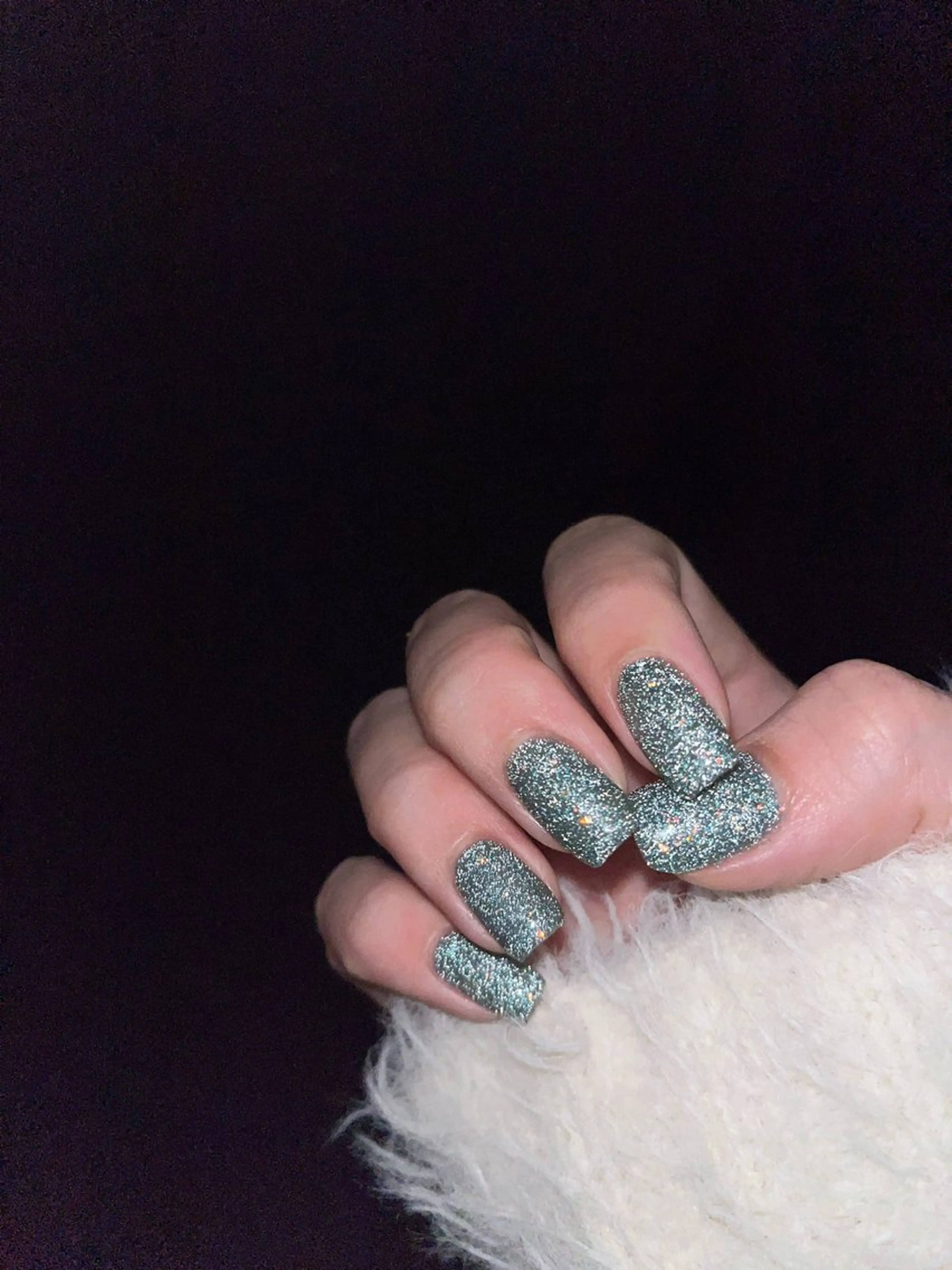 ネイル フラッシュネイル グリーン キラキラネイル ラメ(グリッター) マグネットネイル HUU.所属・HUU. riko 二俣川のネイルデザイン