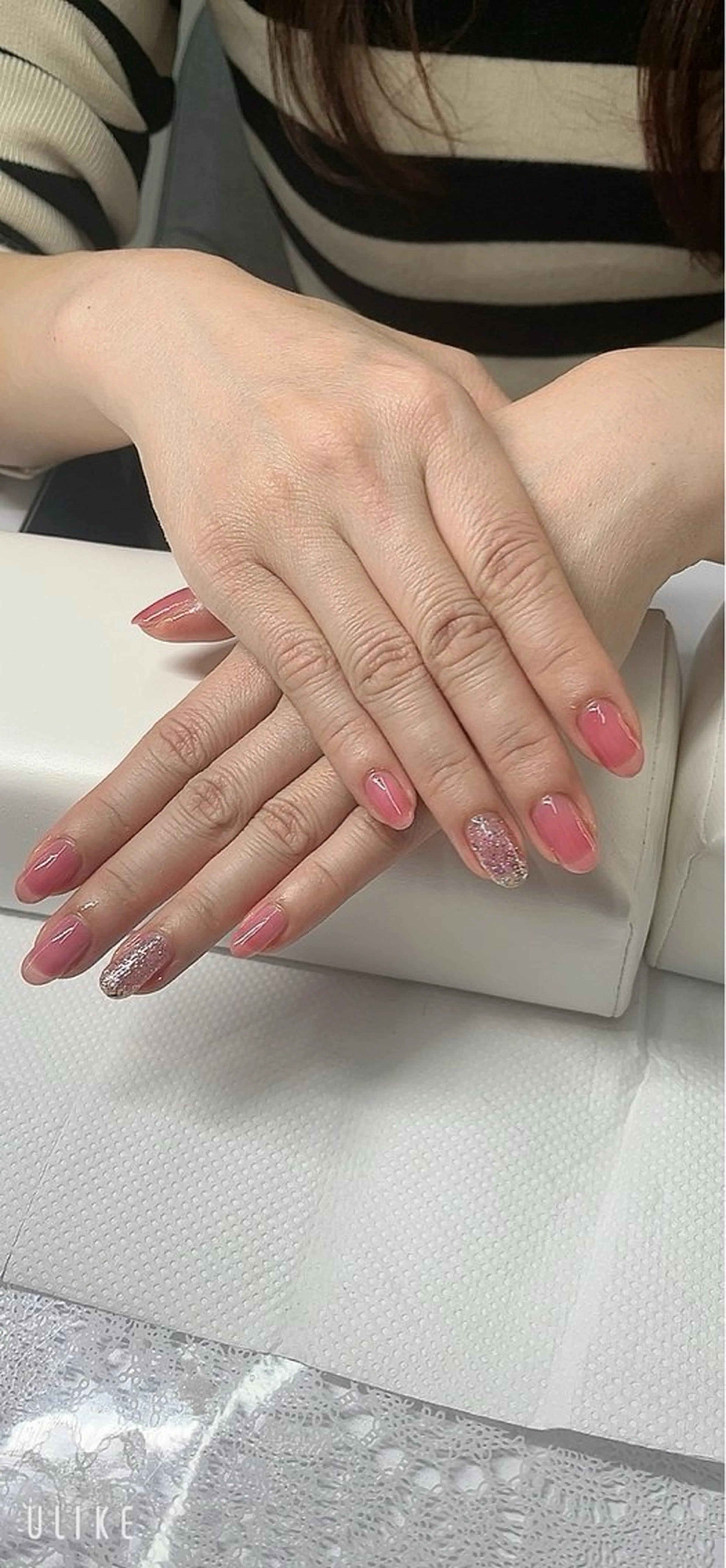 ネイル ジェルネイル ワンカラーネイル 冬ネイル ハンドネイル MORE所属・✨MORE✨ 藤井寺のネイルデザイン