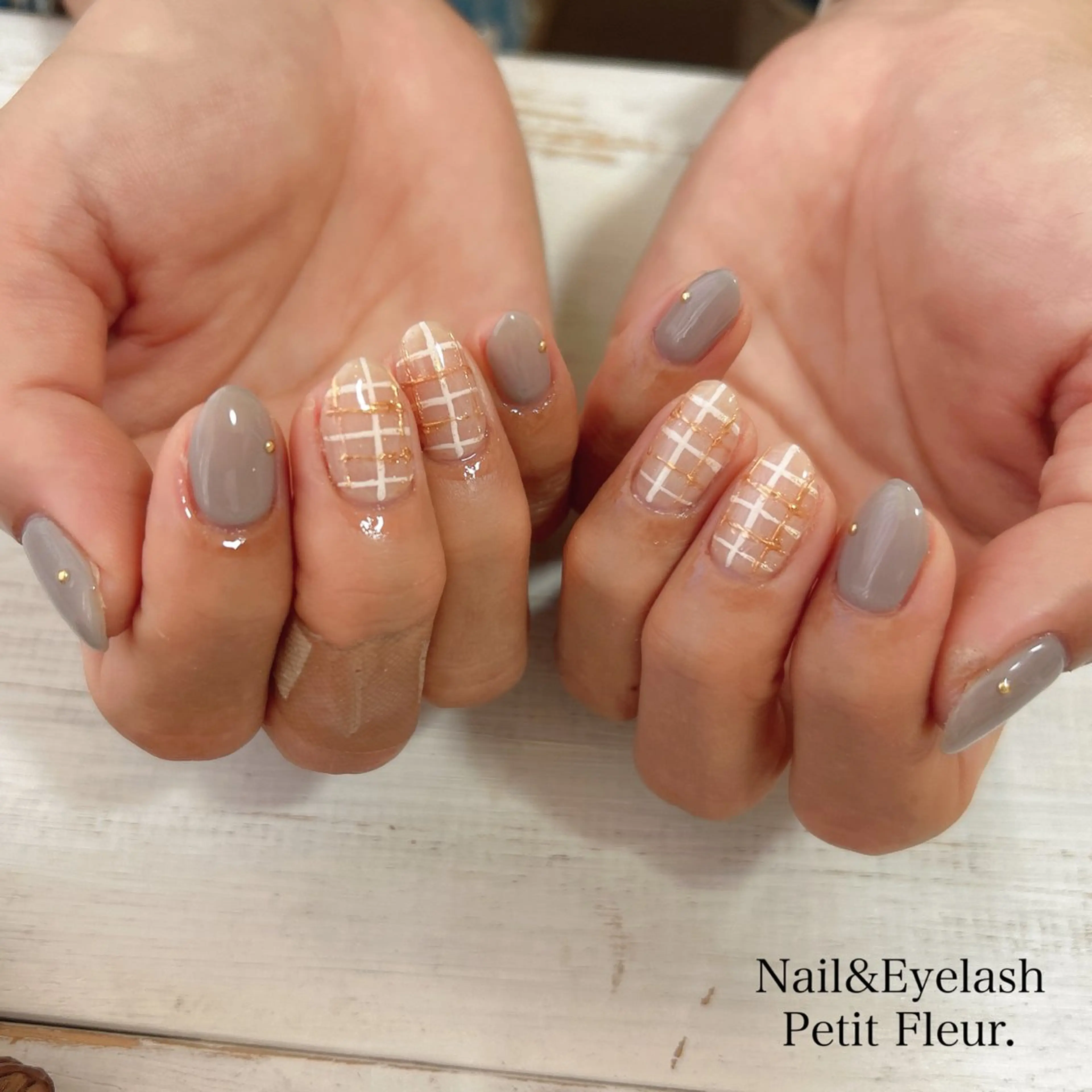 ネイル Petit Fleur所属・青柳 亜梨奈のマツエク・マツパデザイン