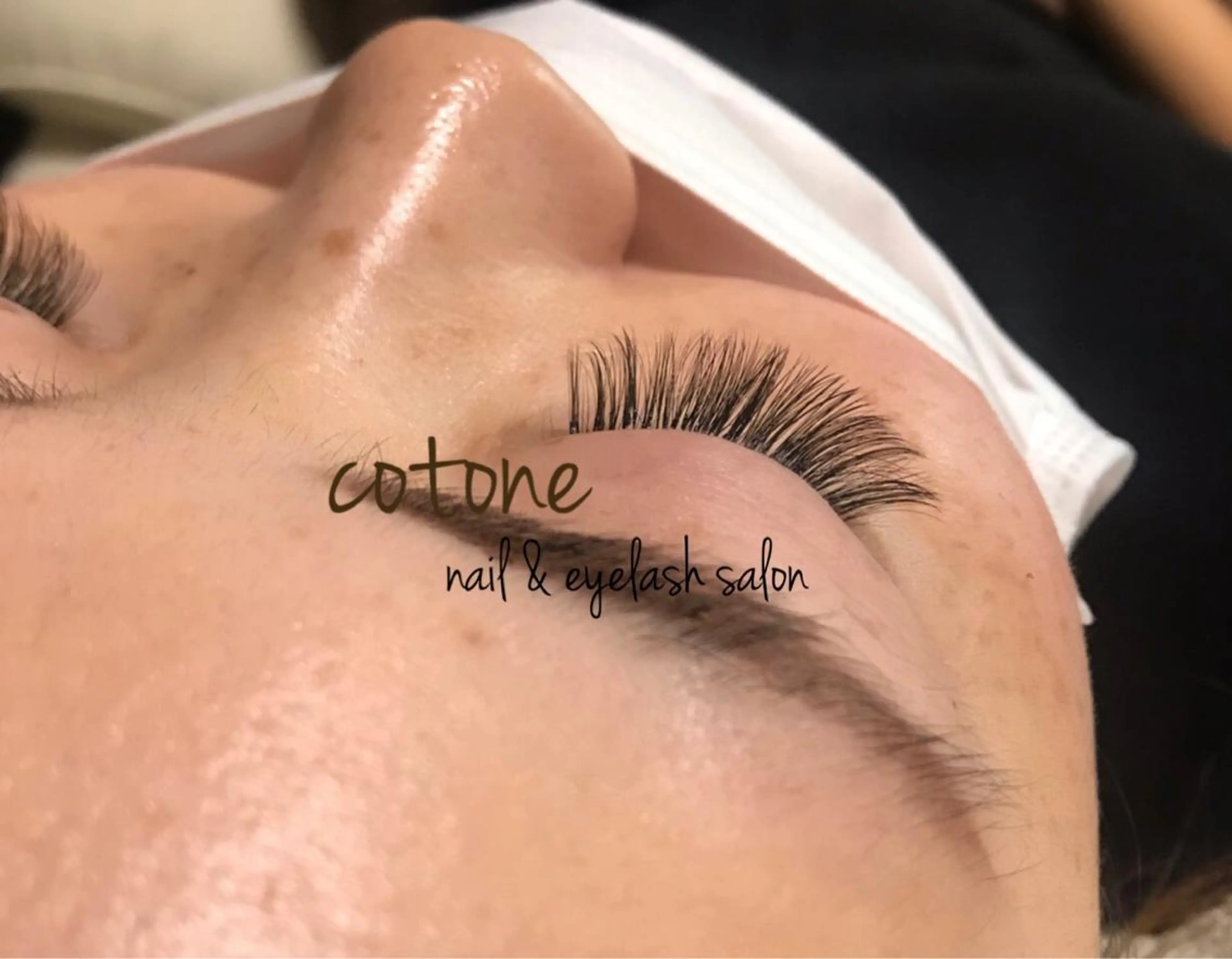 ミディアム マツエク・マツパ マツエク ツメトマツゲ .のネイルデザイン