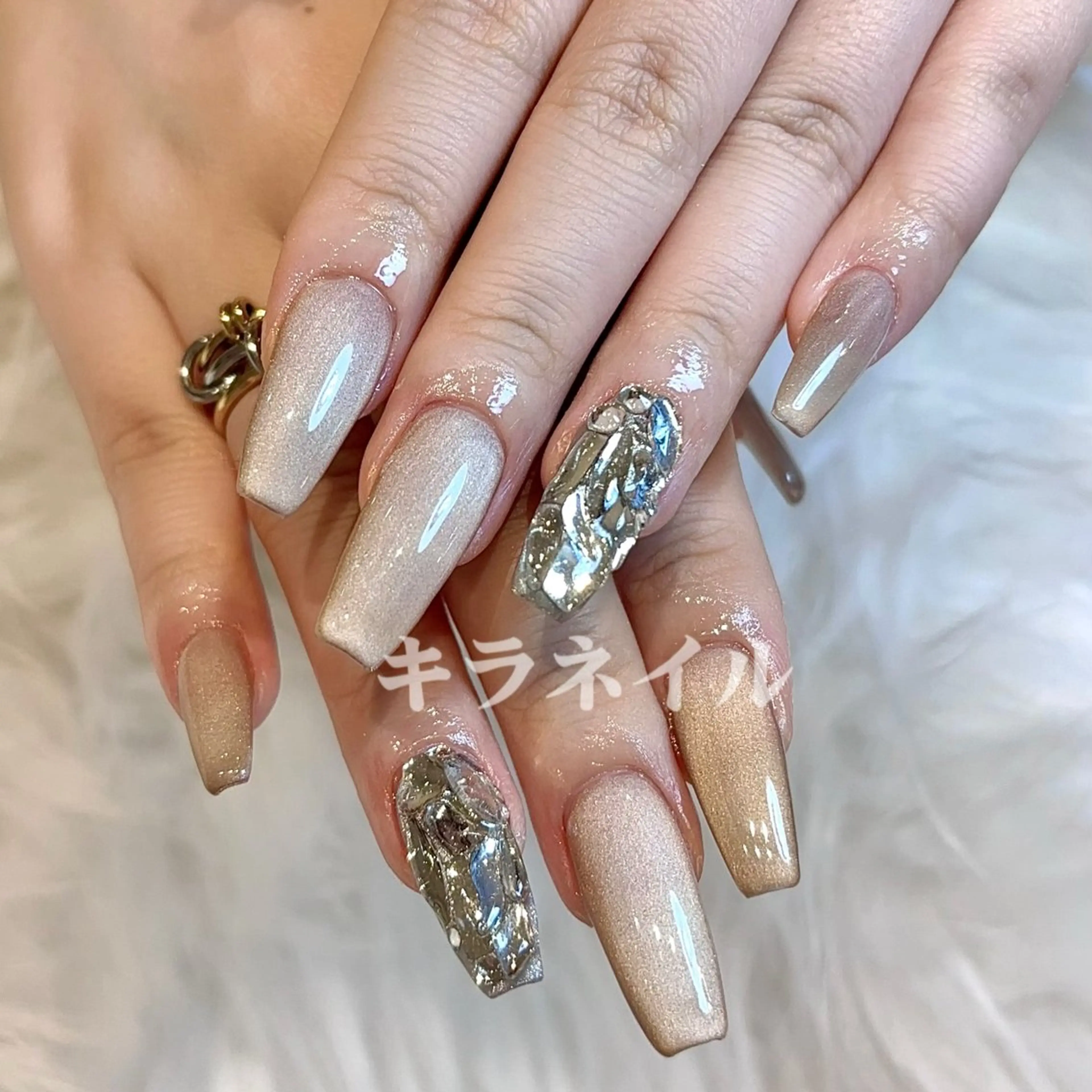 ネイル ハンドネイル 💗キラネイル💗 モチ最高のネイルデザイン
