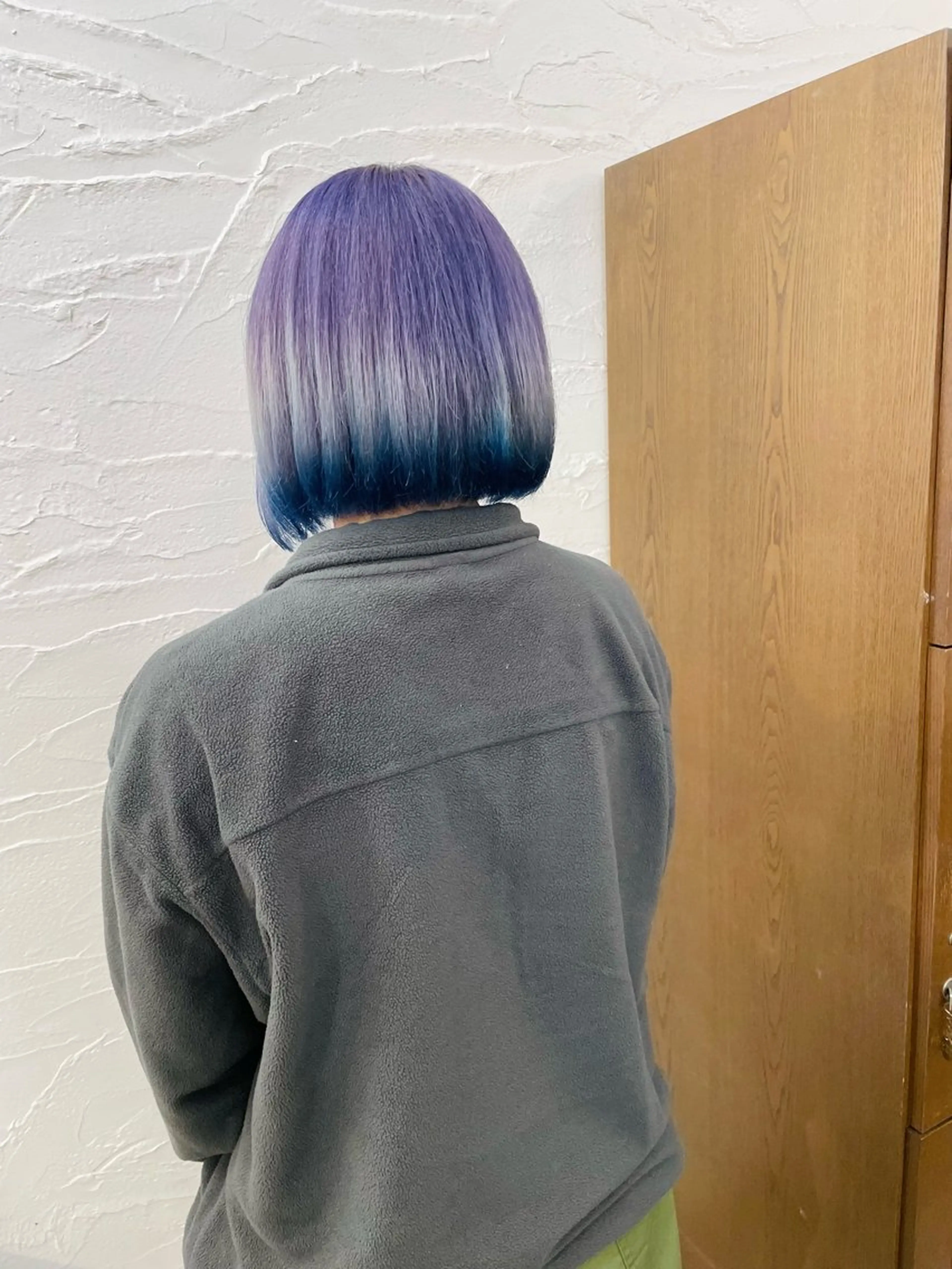 ショート カラー ブリーチ デザインカラー グラデーションカラー ボブ カット ヘアカラー 尾崎 弘和のヘアスタイル