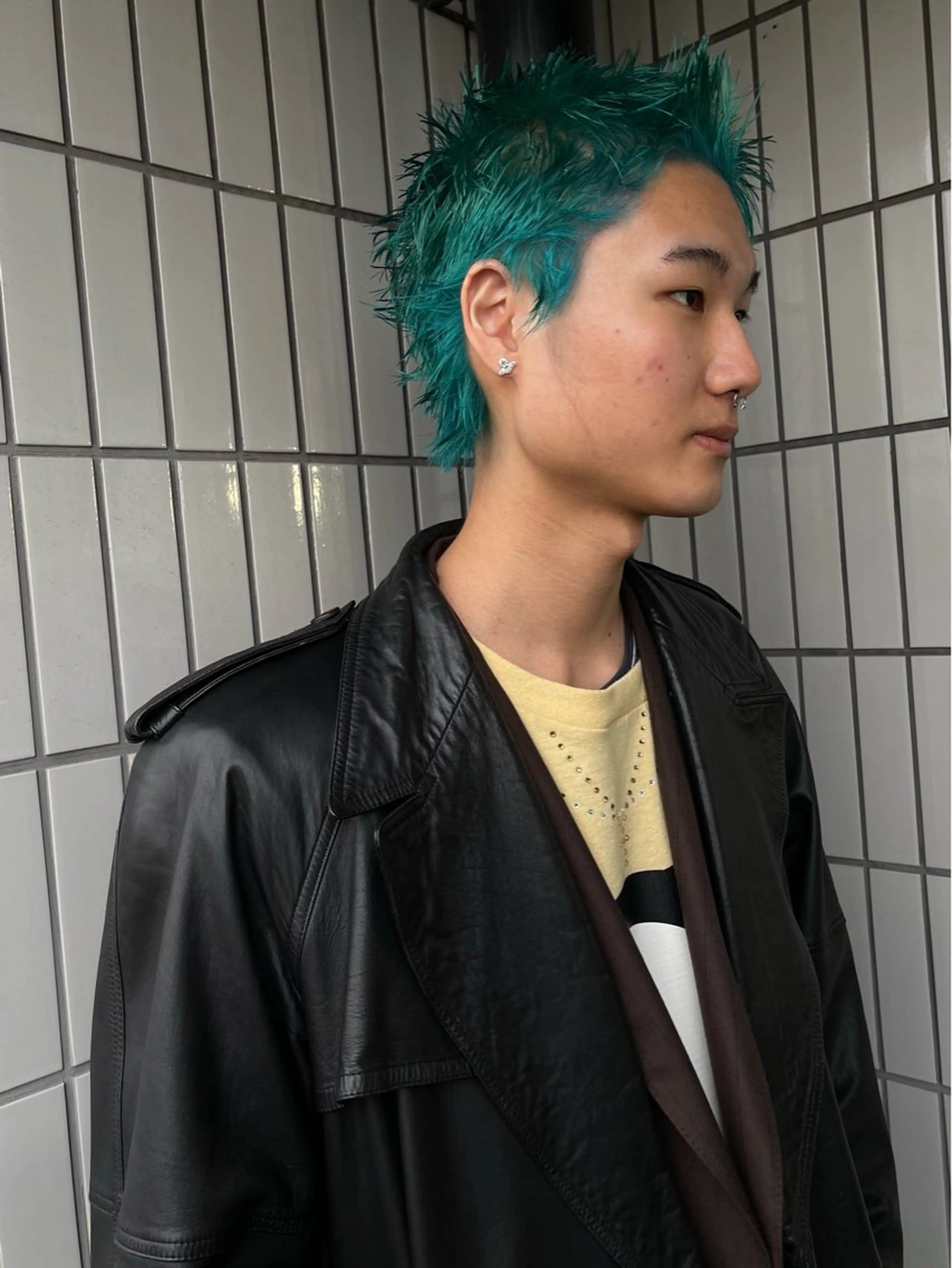 ショート カラー メンズ メンズブリーチ スパイキーショート ブリーチ デザインカラー ショートヘア ムラ修正/ ハイトーン💖Riaのヘアスタイル