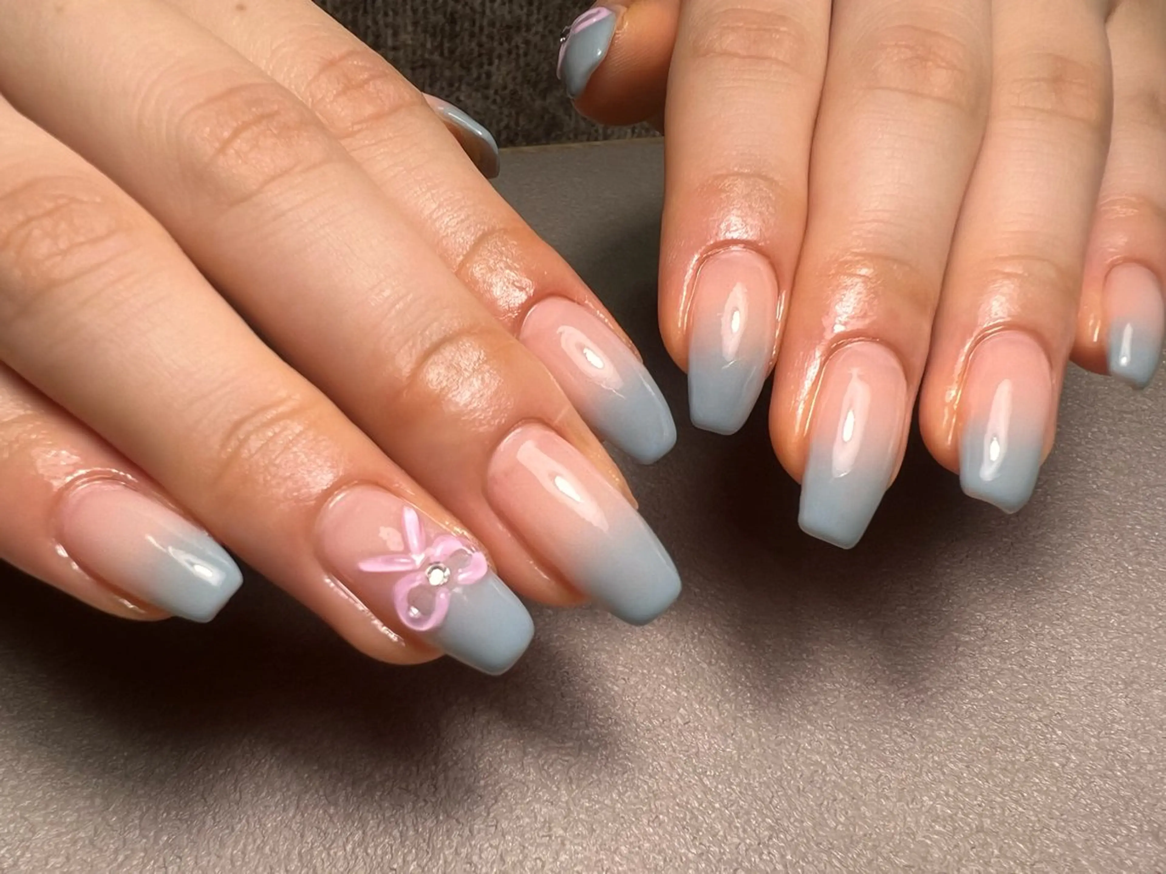 ネイル アートネイル 持ち込み ハンドネイル private salon Lem.所属・Lem. Sayaのネイルデザイン