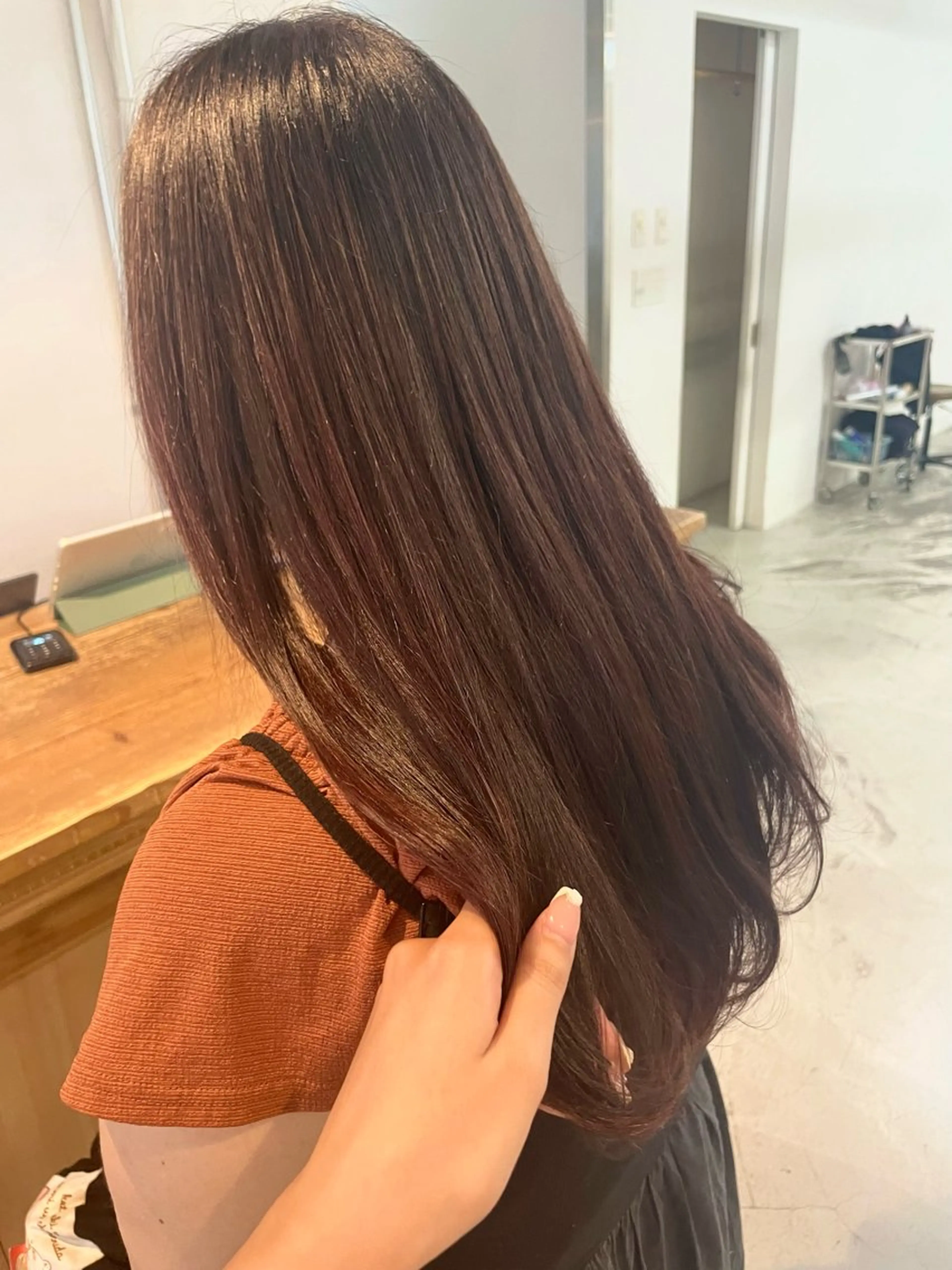セミロング カット ヘアカラー トリートメント nia所属・柔らかブラウン/栄/ tomitaのヘアスタイル
