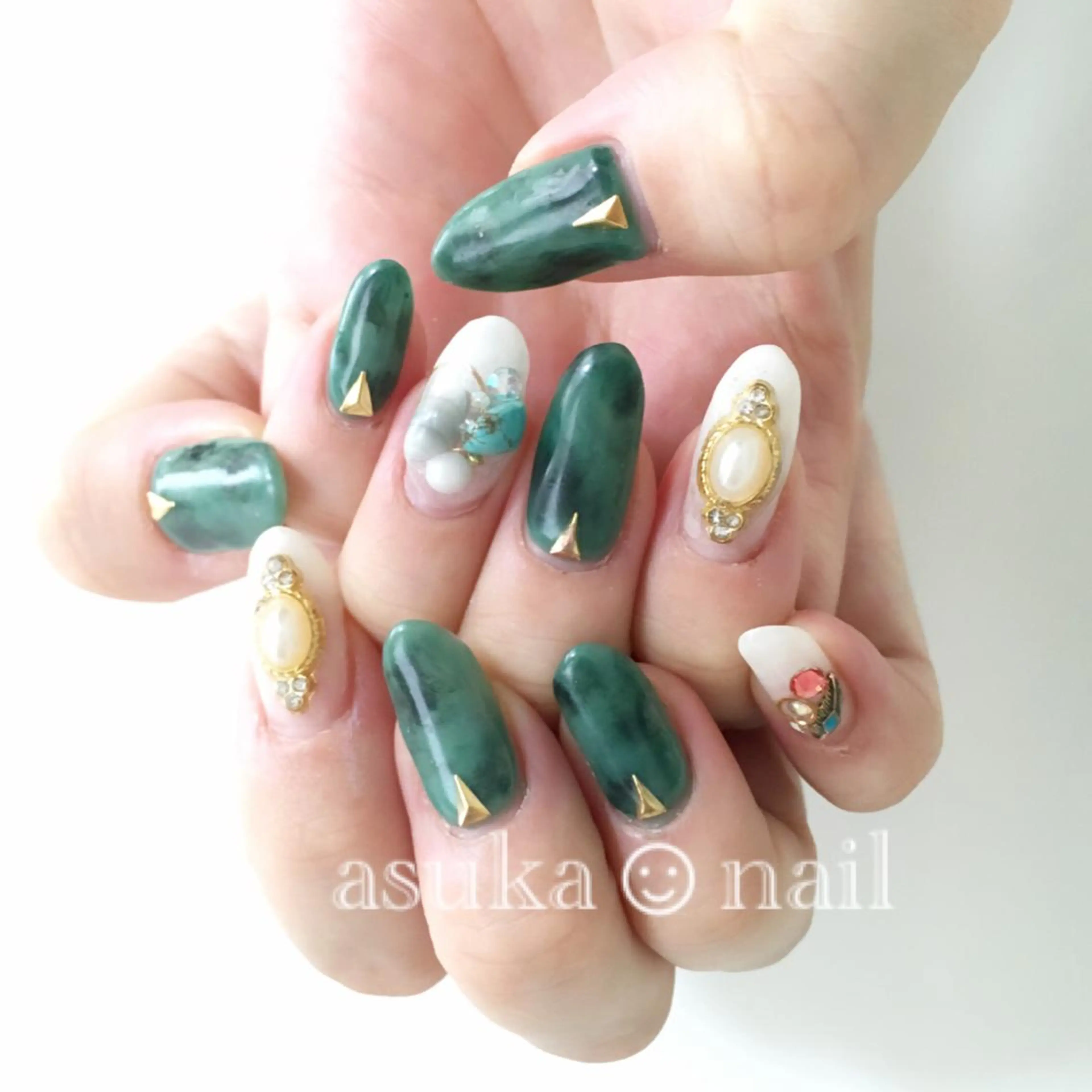 ネイル ハンドネイル La Colzaのネイルデザイン