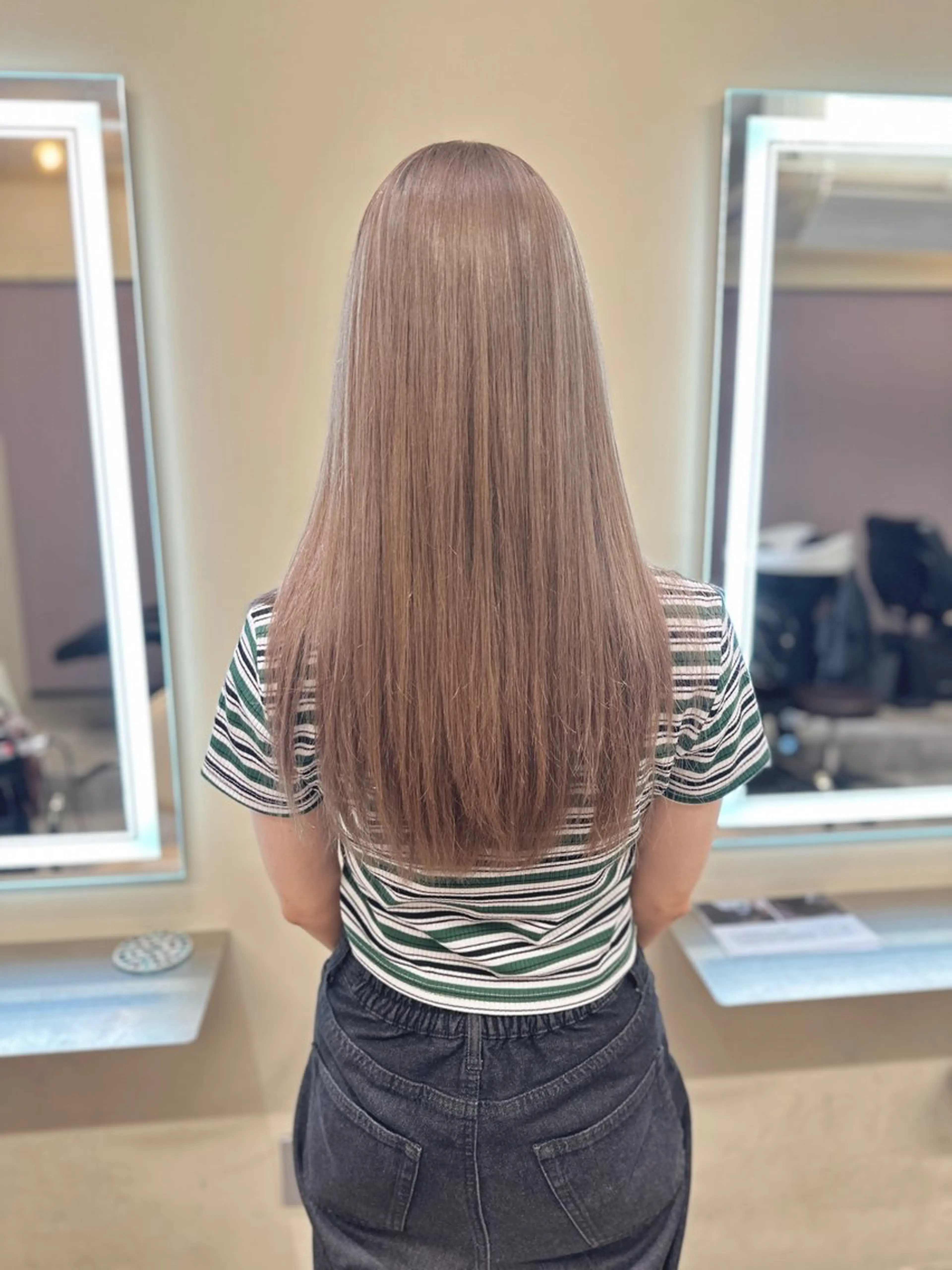 ロング カラー アディクシーカラー バレイヤージュ ブリーチ デザインカラー ダブルカラー カット ヘアカラー レイヤーカット nude ヘア大和のヘアスタイル