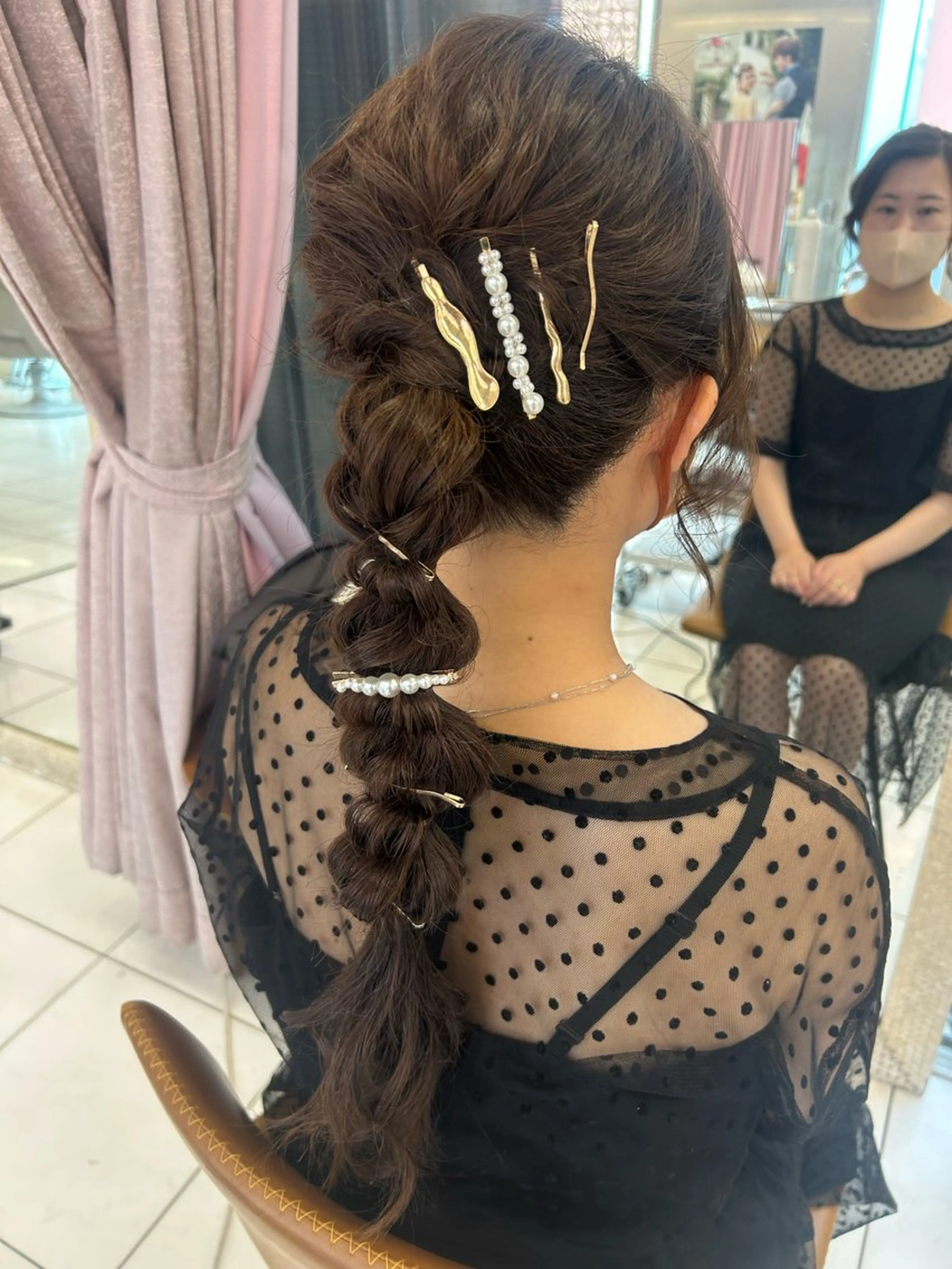 ロング ヘアアレンジ monaヘアアレンジ /ハイトーンのヘアスタイル