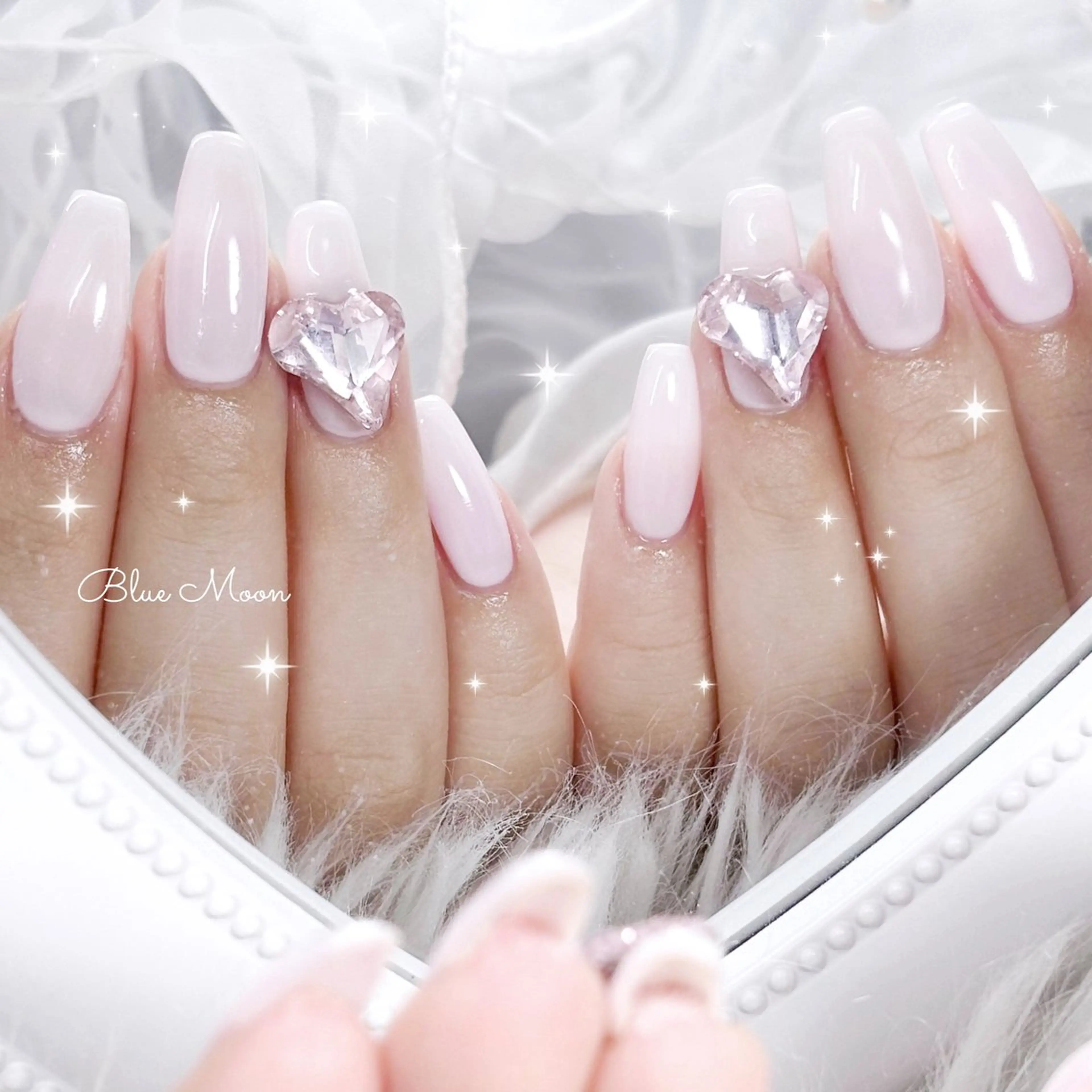 ネイル ハート ハンドネイル ハンドケア nail salon Blue Moonのネイルデザイン