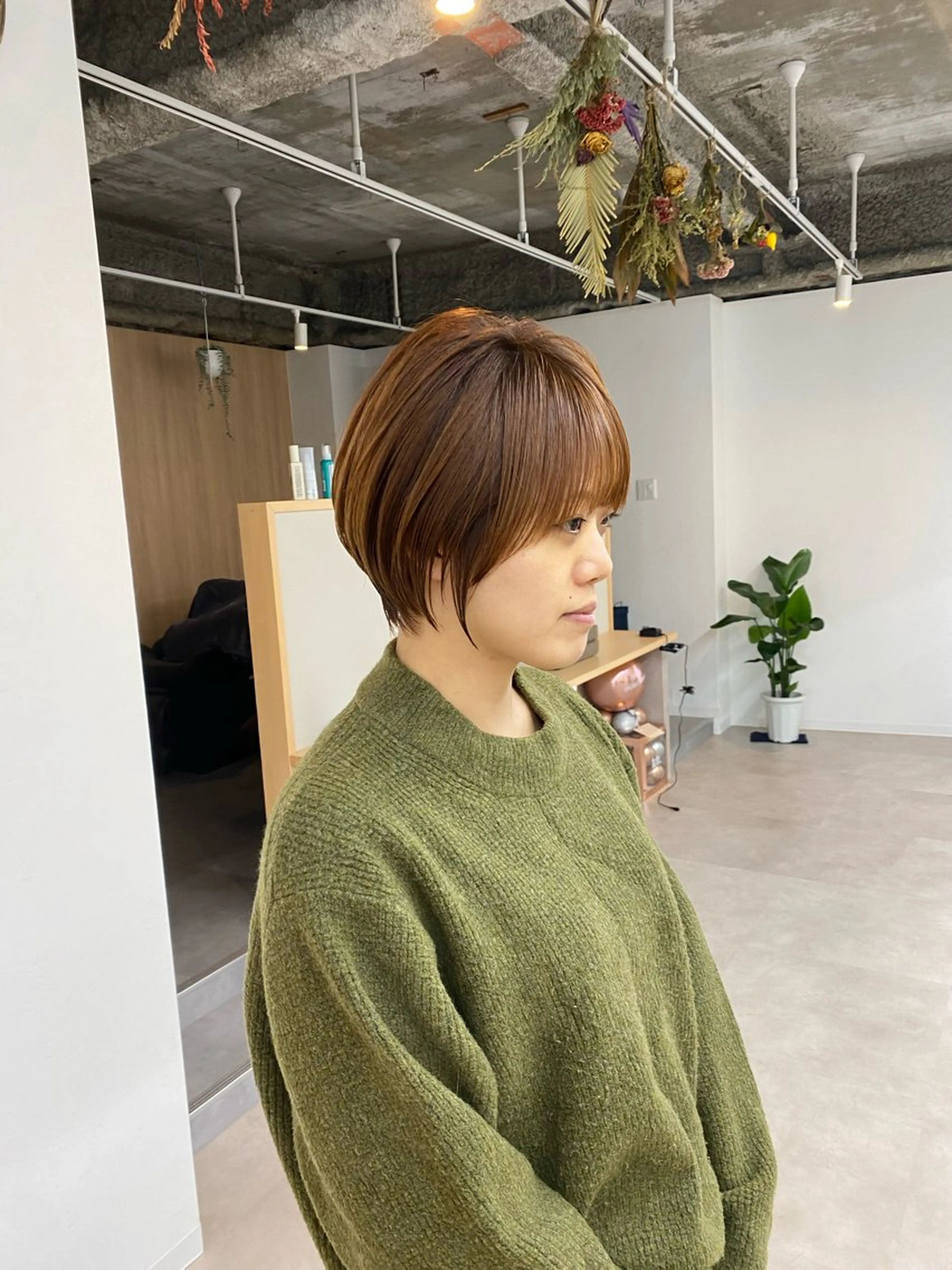 ショート カラー ショートボブ 丸みショート ベージュカラー オレンジ オレンジベージュ ショート/ハイライト /白髪ぼかし🌿松本のヘアスタイル