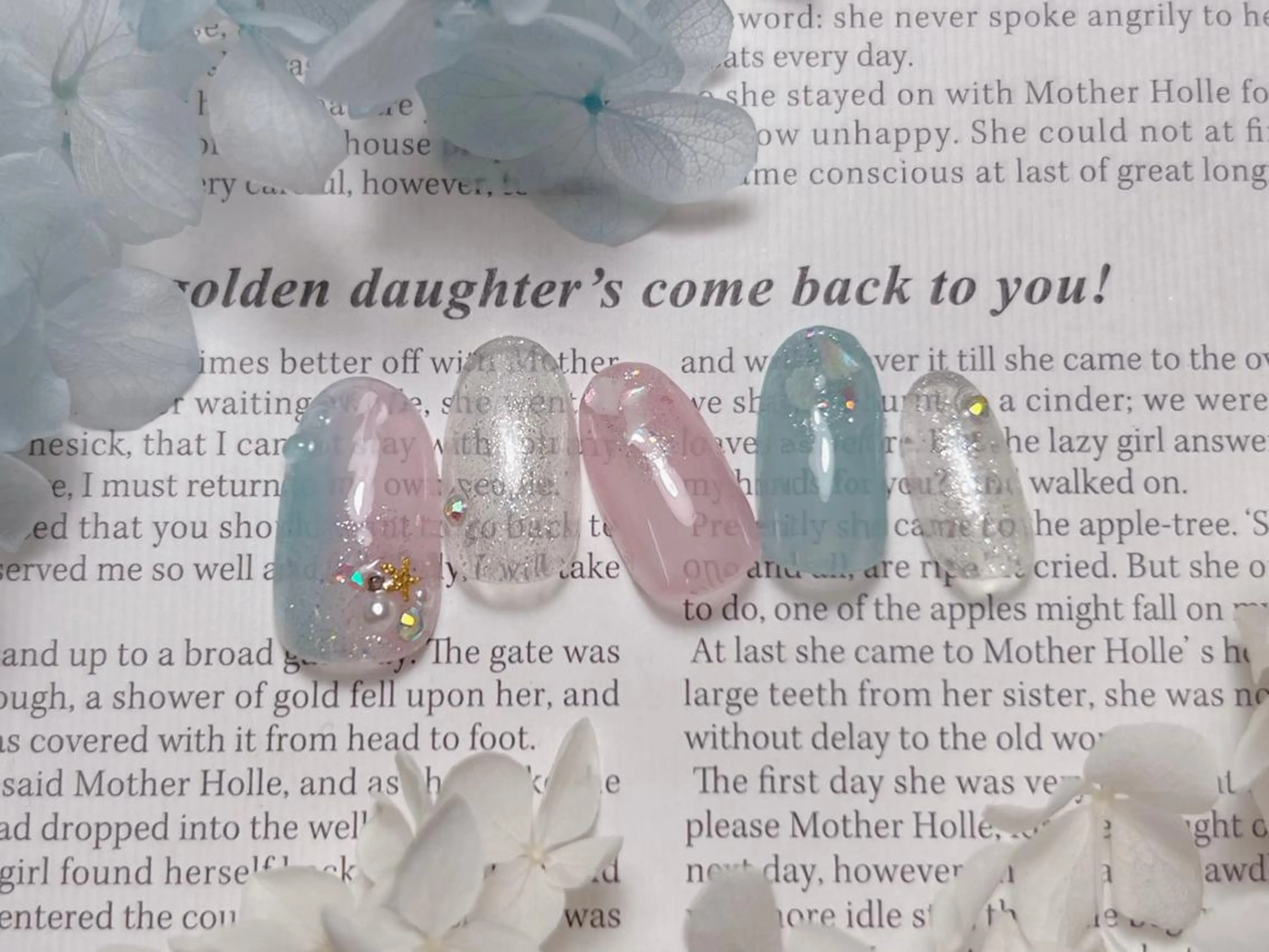 ネイル ハンドネイル ネイルPetit Ribbonのネイルデザイン