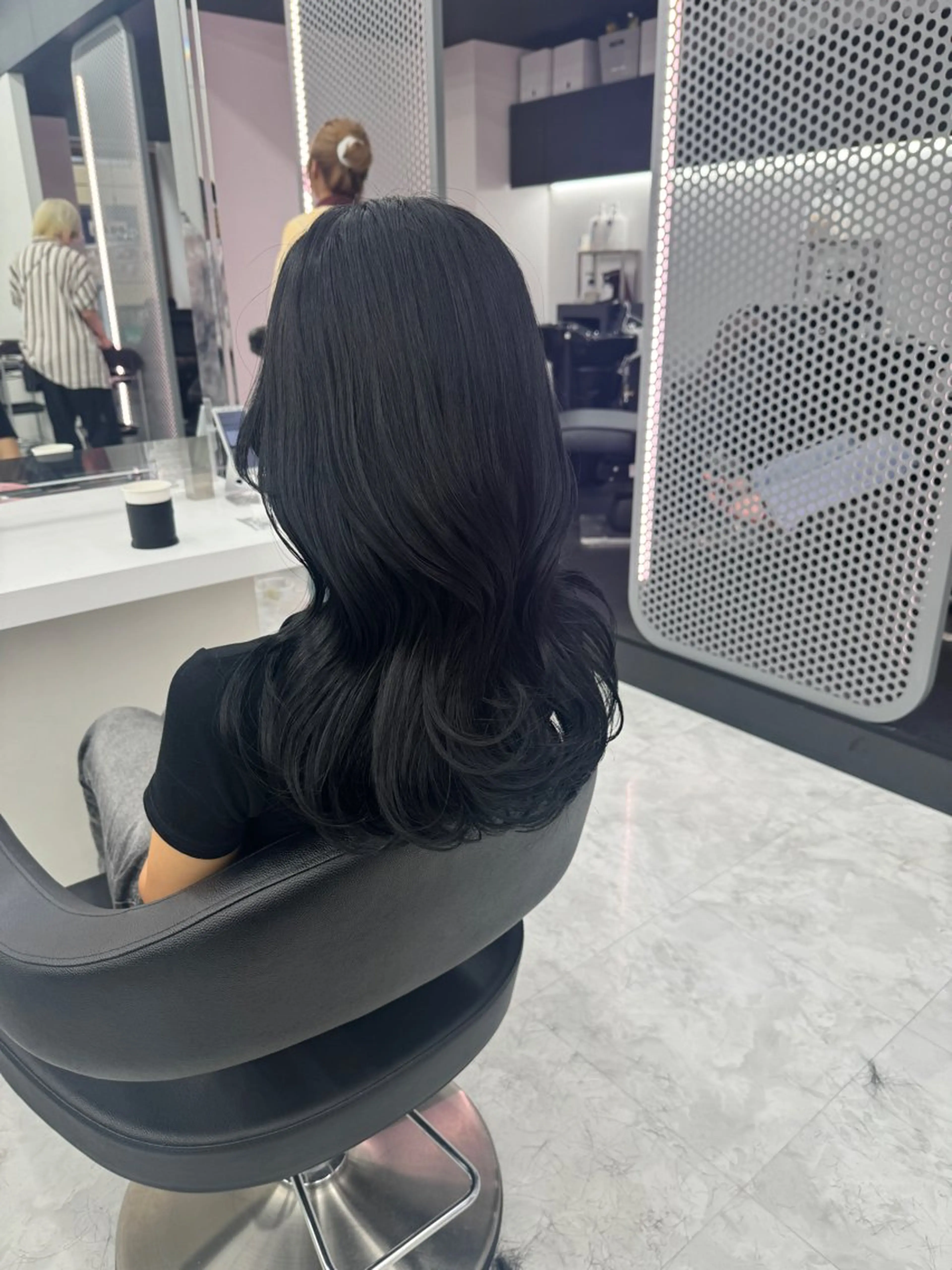 ロング カラー カット ヘアカラー トリートメント ヘッドスパ ヘアセット 💖透明感カラー＆暗 髪専門💖Akariのヘアスタイル