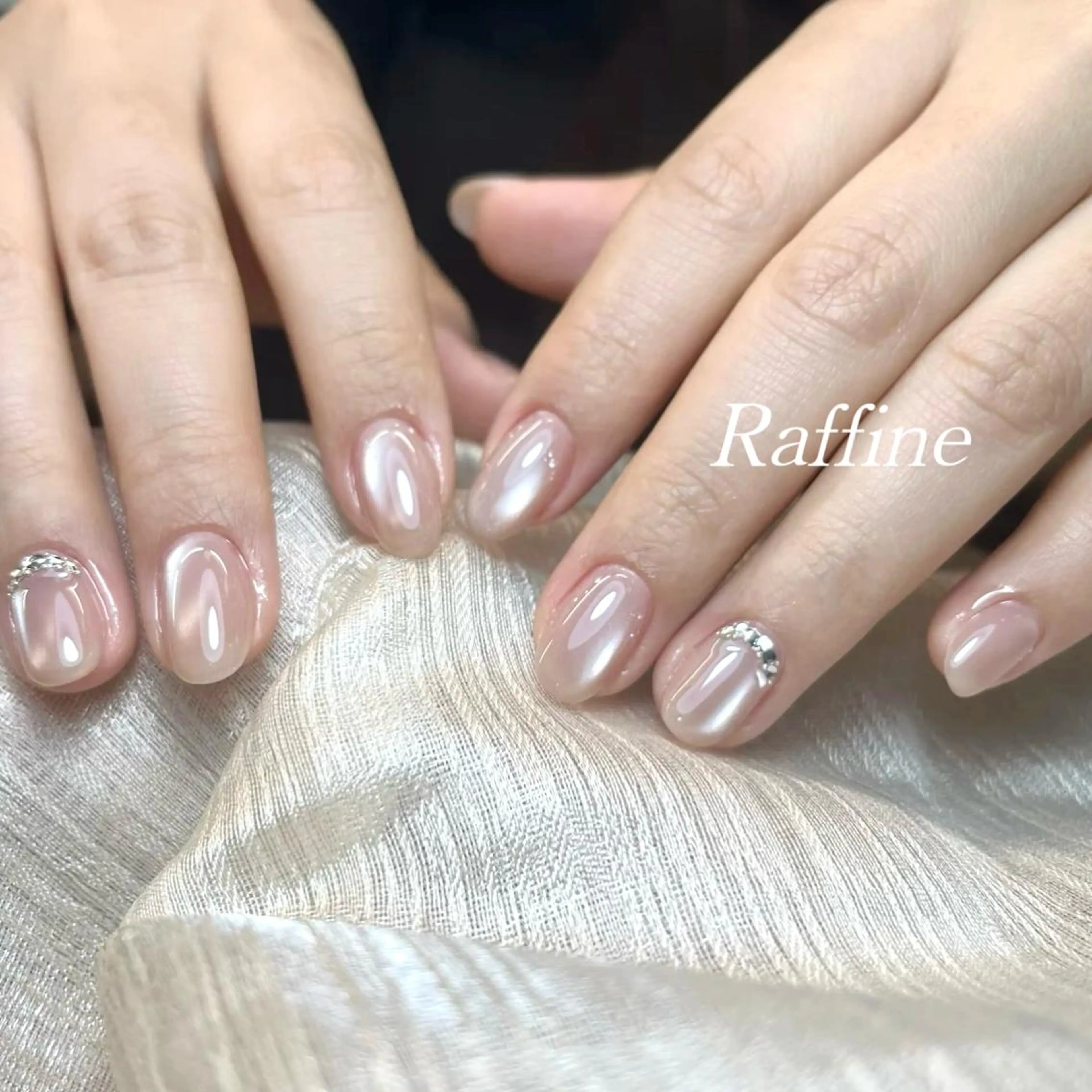 ネイル RAFFINE haru🦋🩵のネイルデザイン