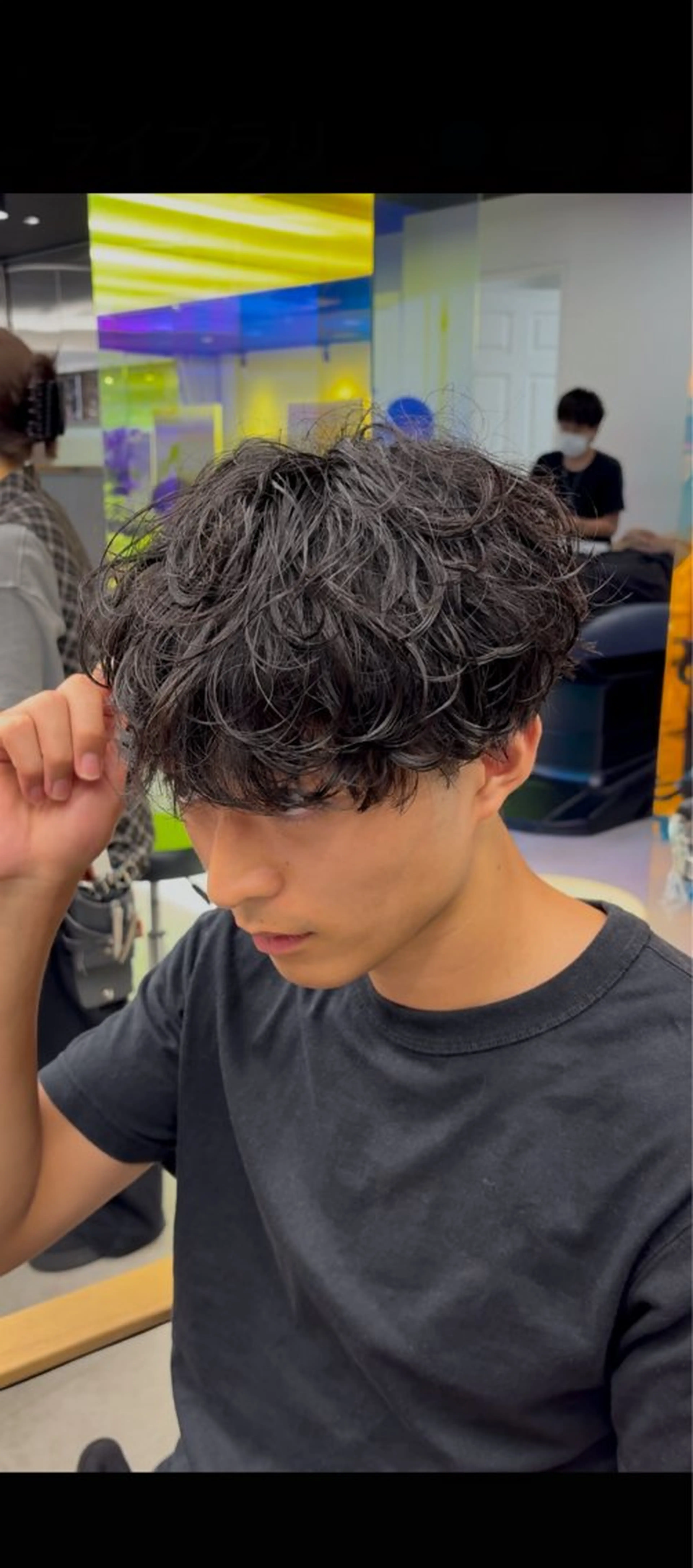 ショート パーマ メンズ メンズパーマ プードルパーマ 学生（メンズ向け） スパイキーショート 波巻きパーマ カット パーマ シャドウパーマ/ メンズ特化のヘアスタイル