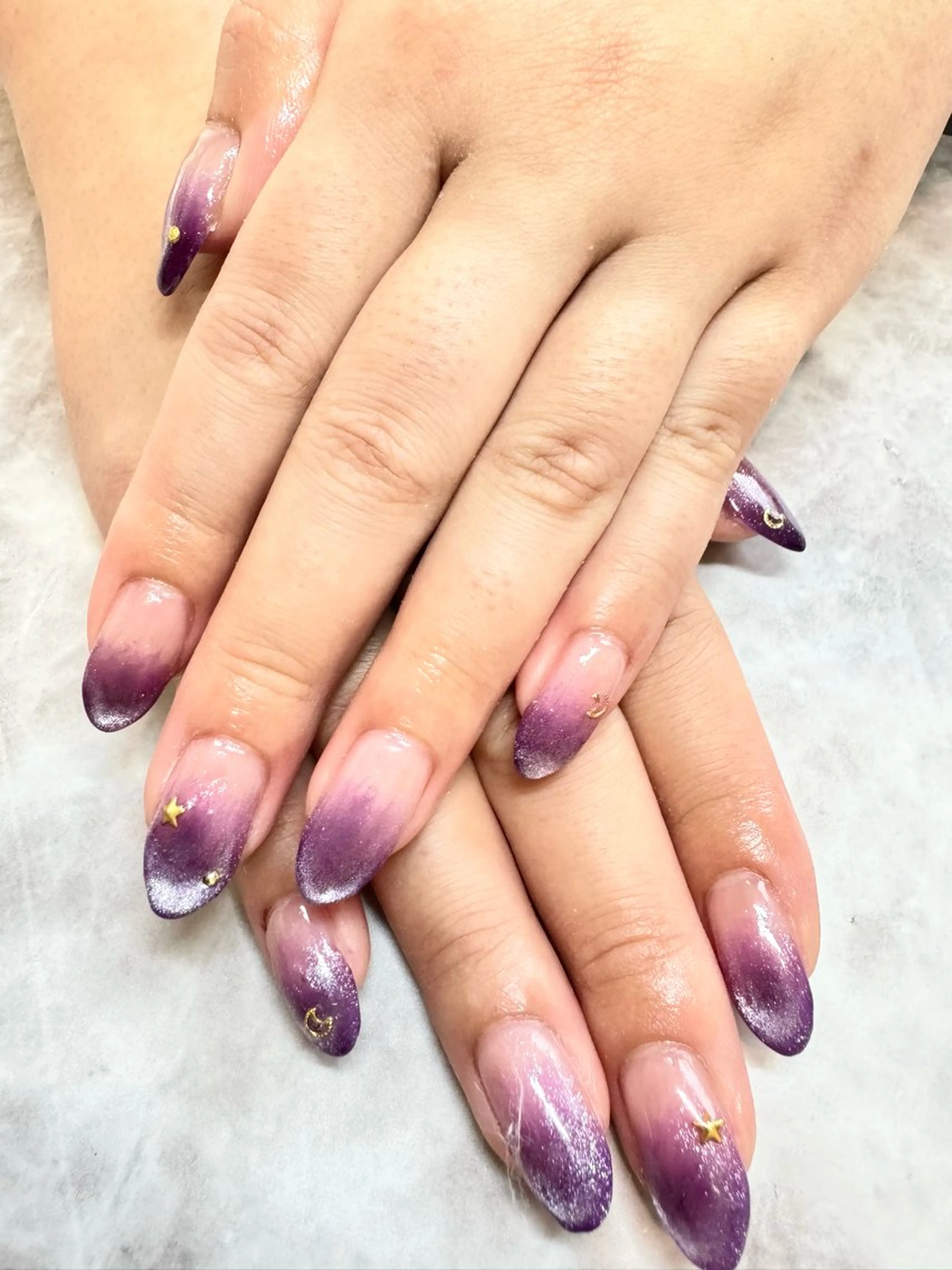 ネイル グラデーション マグネットネイル ハンドネイル olim nailspaceのネイルデザイン