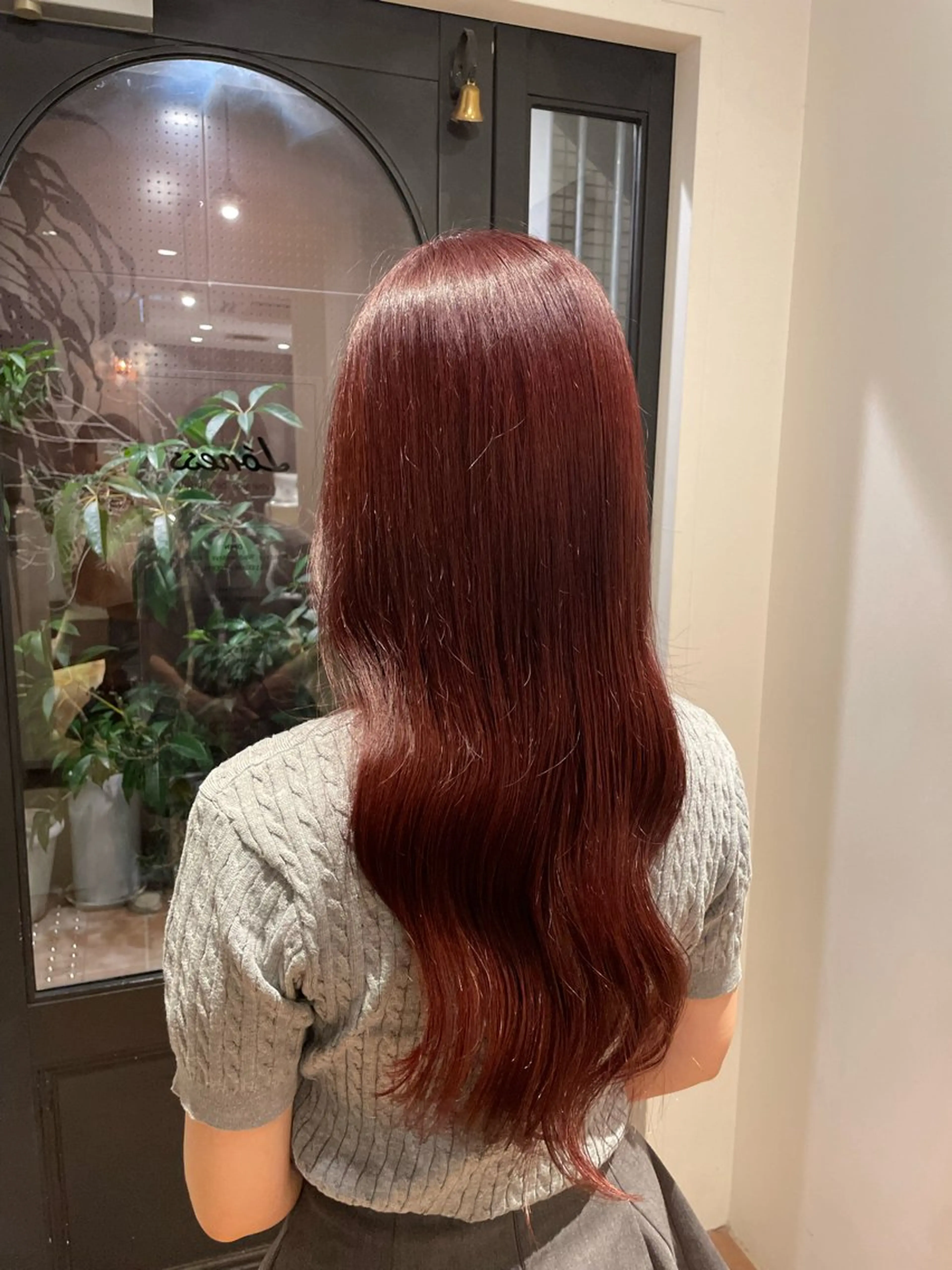 セミロング カラー パーマ セミロングパーマ ストレートパーマ 森山 陽菜のヘアスタイル