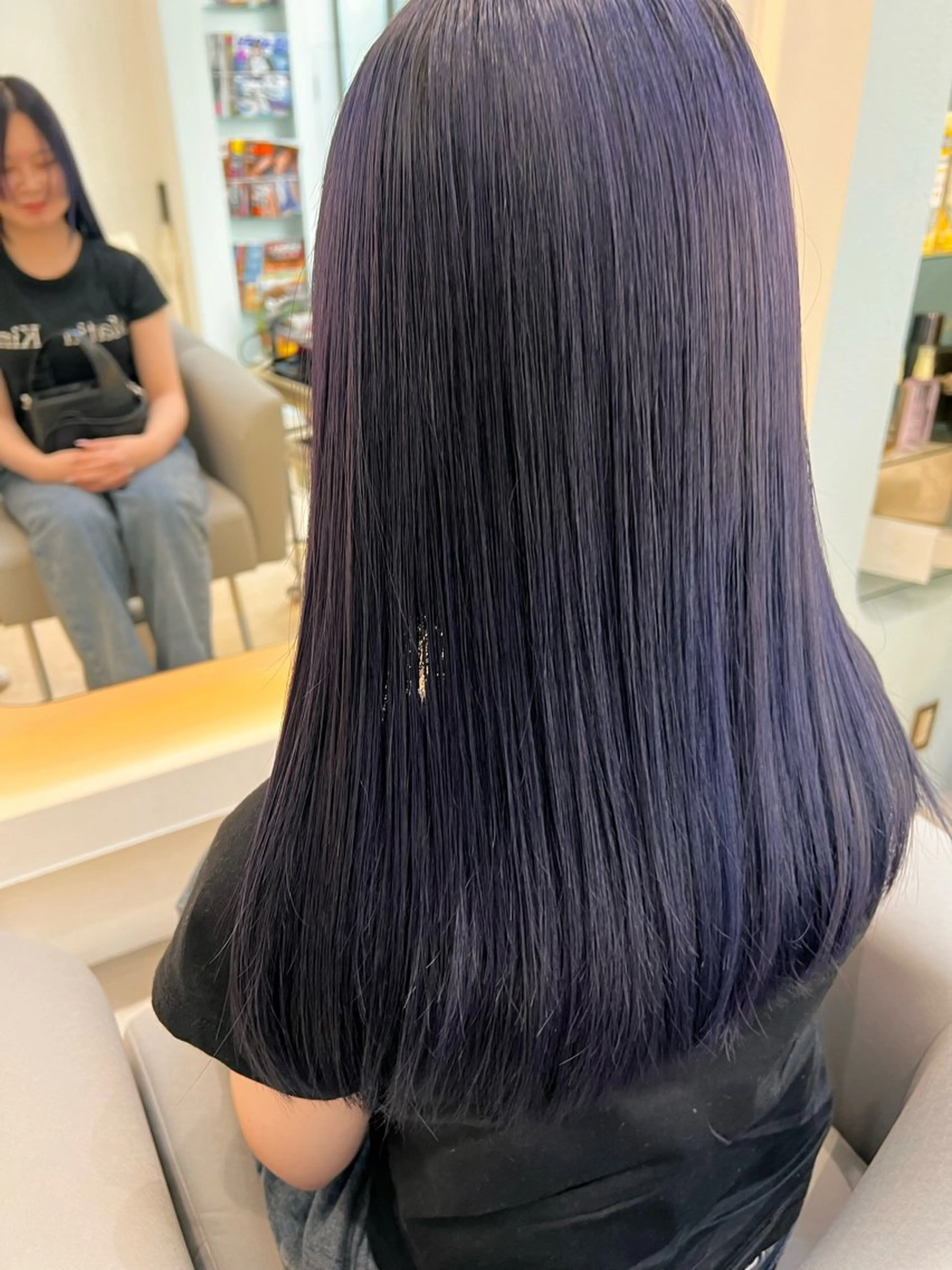 ミディアム カラー パーマ ヘアアレンジ メンズ バイオレットカラー ヘアカラー 堀井 凌平のヘアスタイル