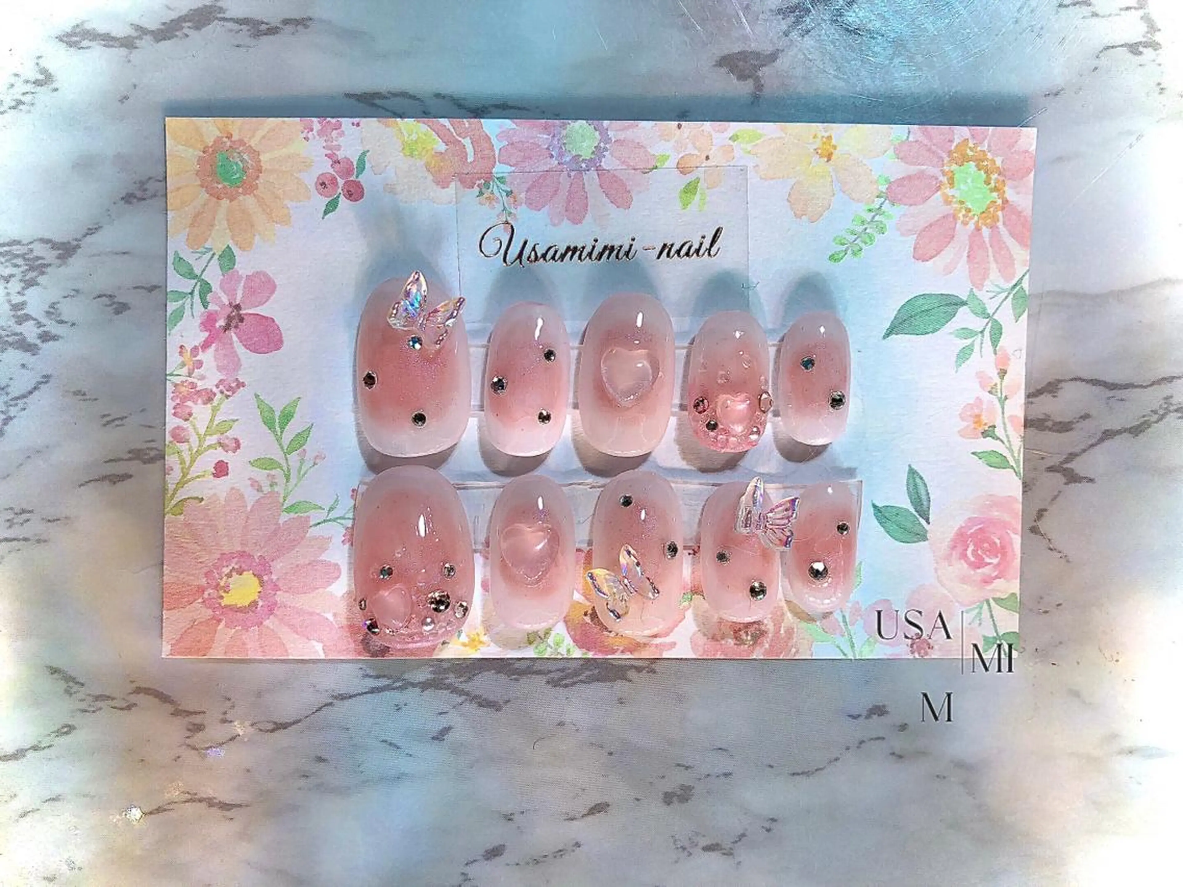 ネイル 💕🐰うさみみ🐰 💕猫と触れ合い✨のネイルデザイン