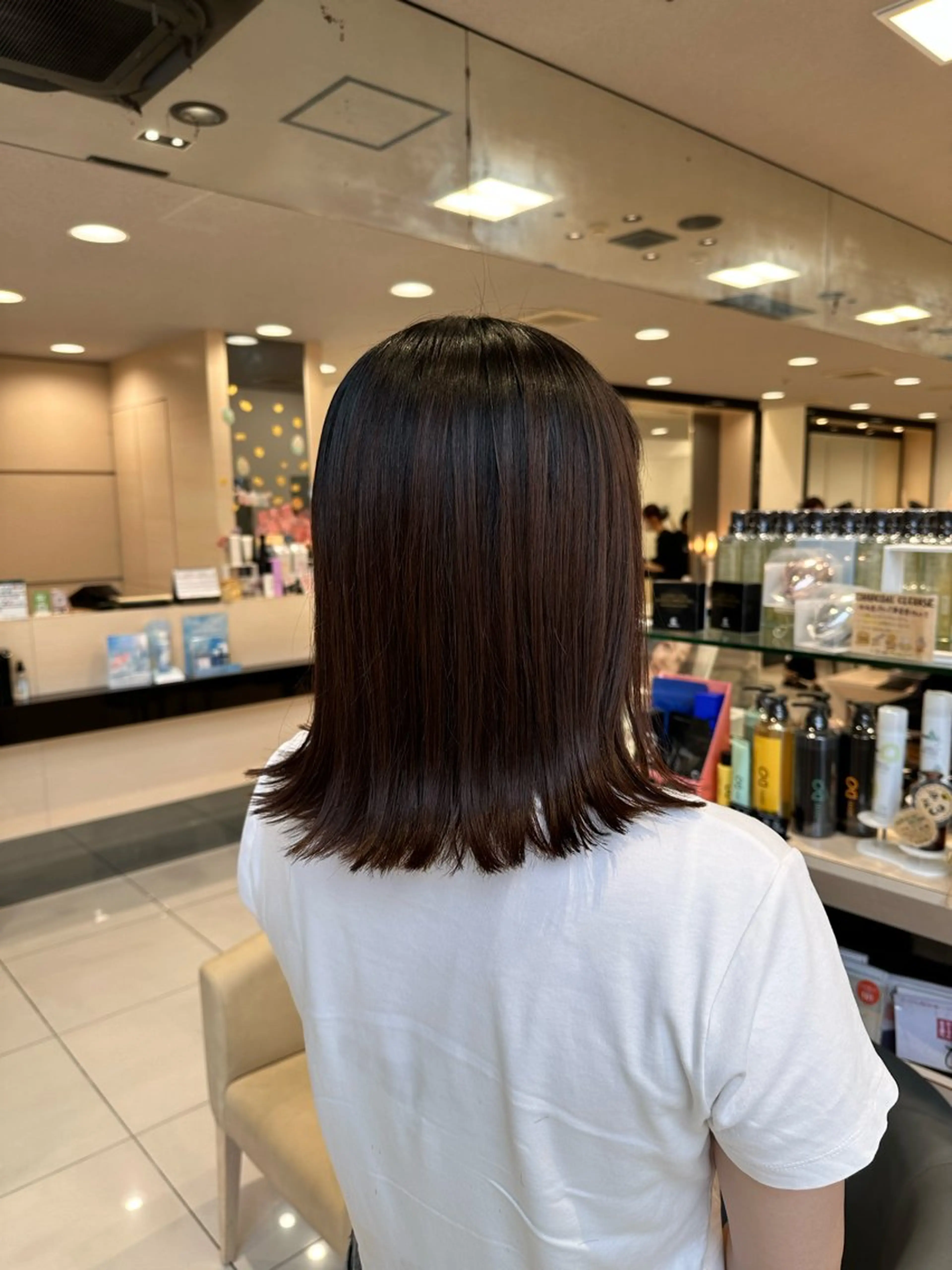 ミディアム カット ヘアカラー トリートメント クロスパーマ/うる艶 カラー/Kurumiのヘアスタイル