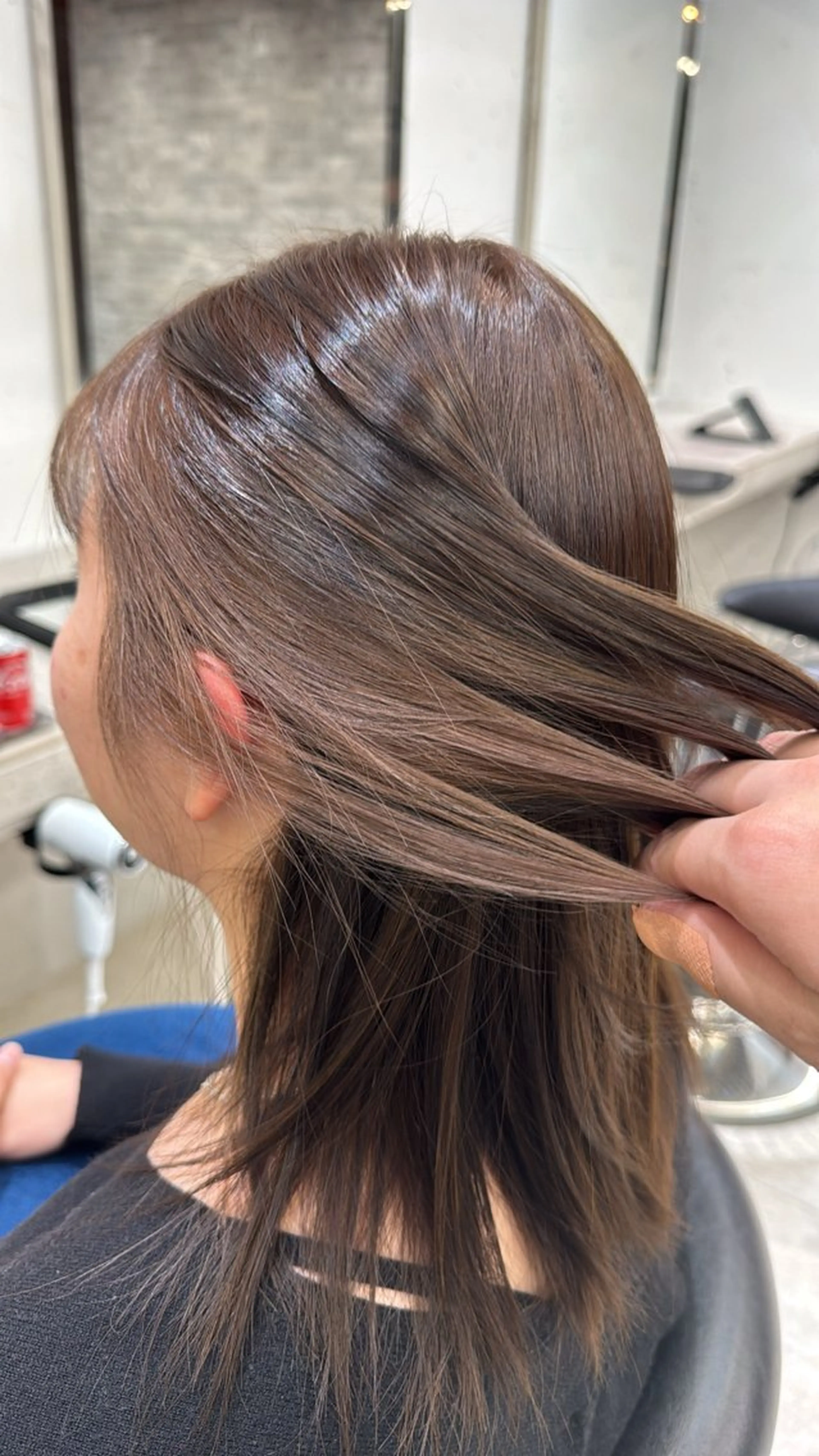 ミディアム ヘアカラー sweetroom平塚所属・⭐️縮毛矯正 氷室翔也カラー⭐️のヘアスタイル