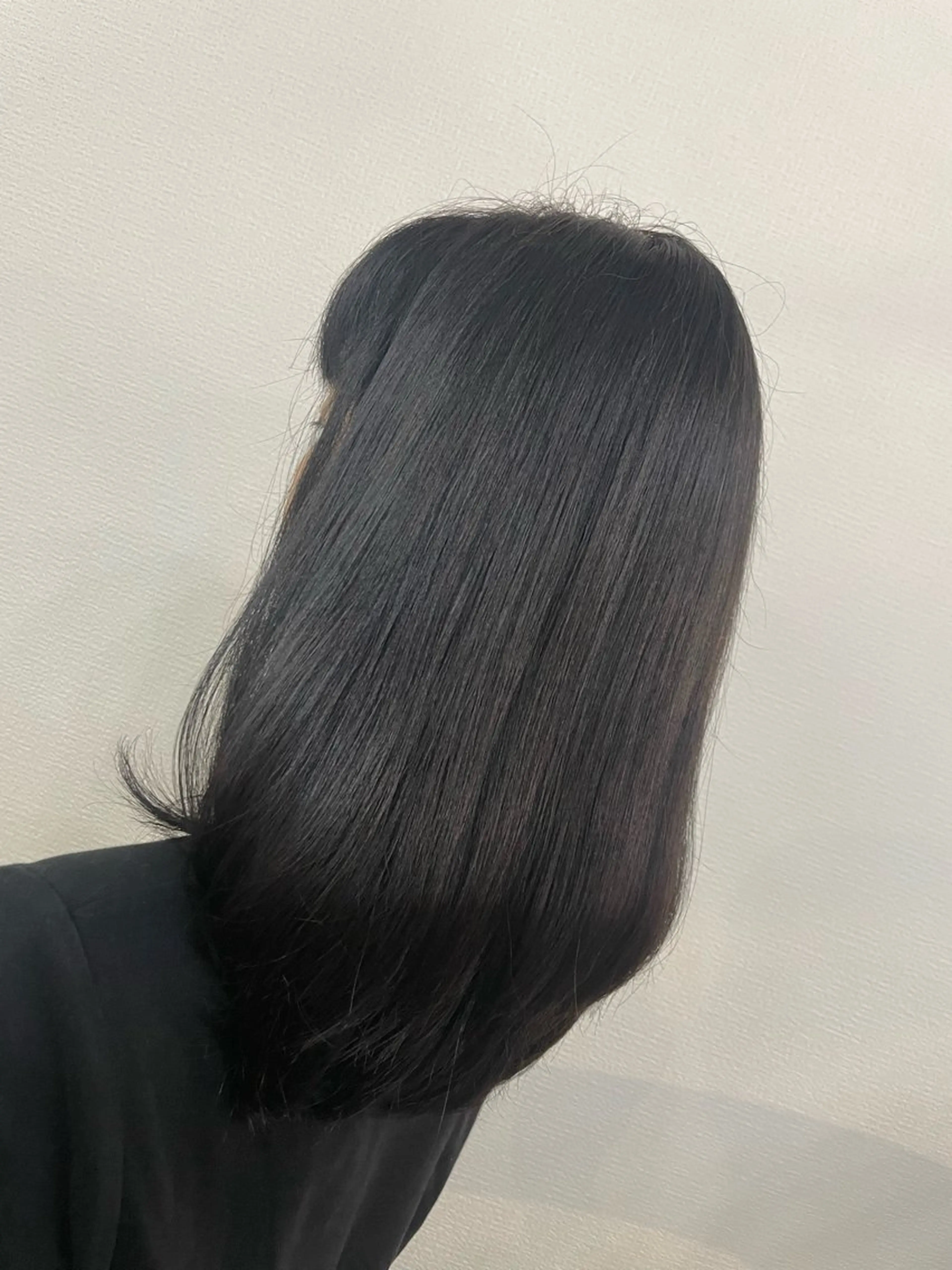 セミロング カラー hairsalon Laugh-ter所属・荻田 佳菜子のヘアスタイル