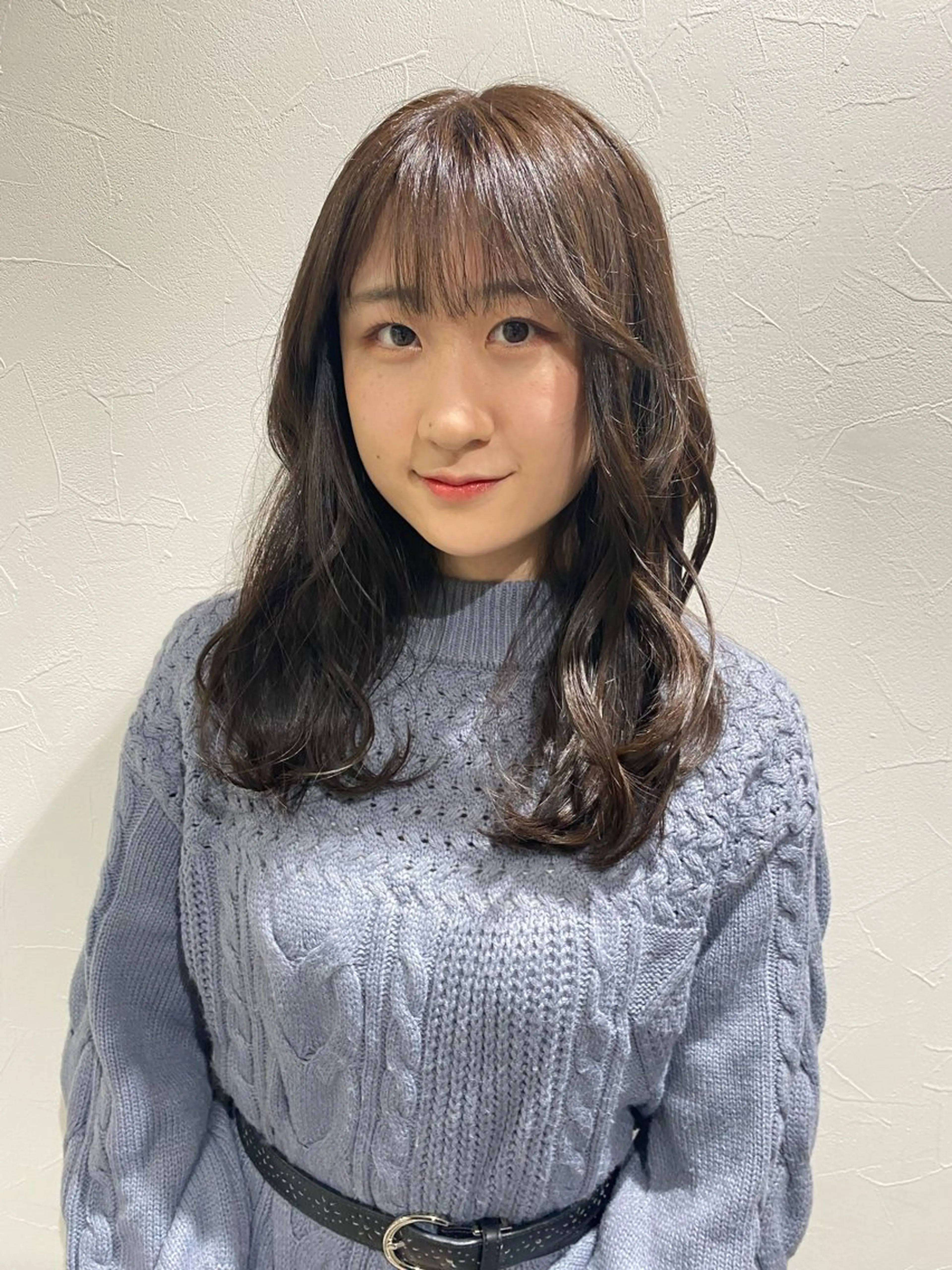 セミロング color list 倉本恋のヘアスタイル