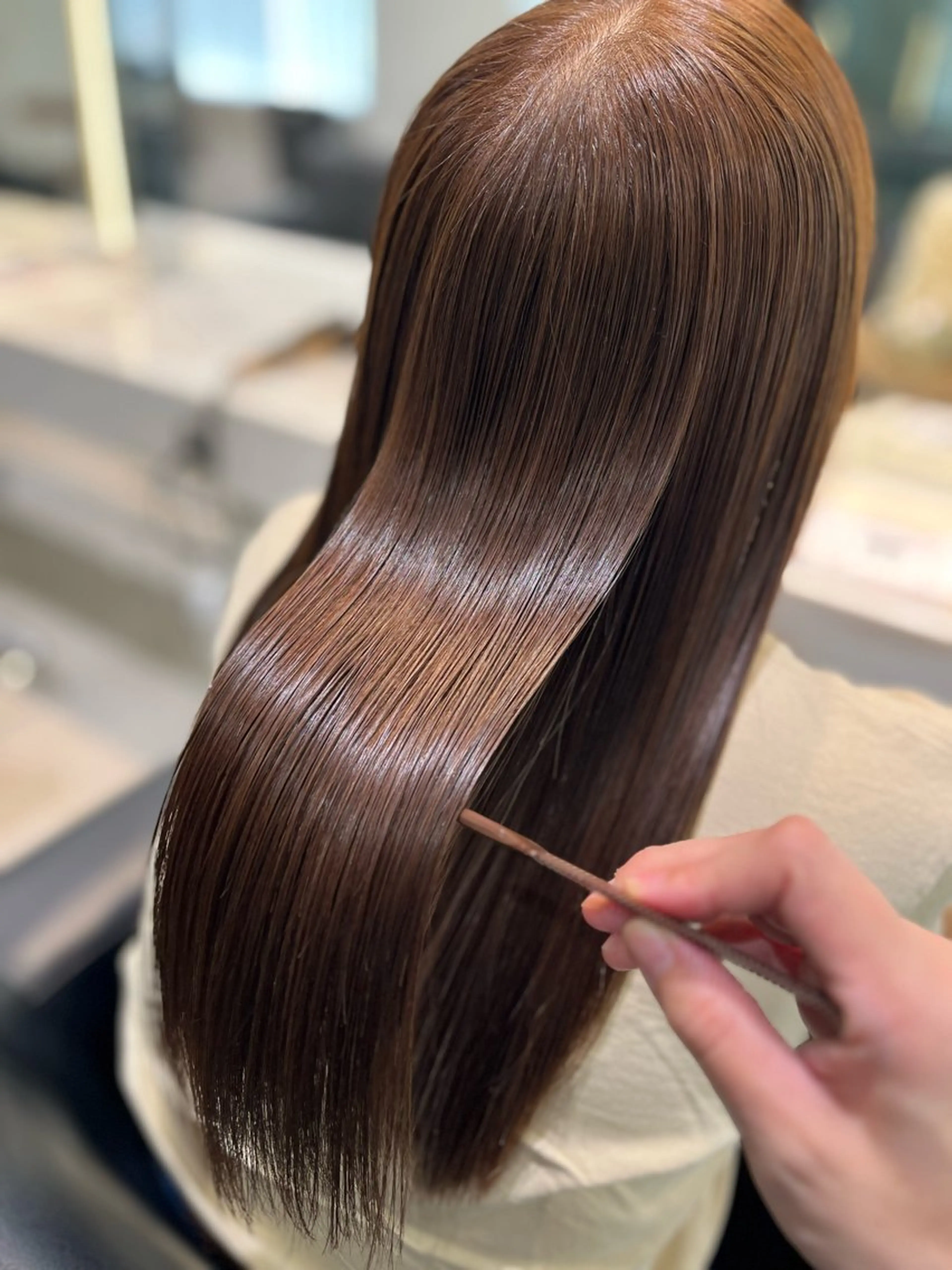 ロング カラー アッシュ ベージュカラー ブリーチ 髪質改善 トリートメント ヘアカラー トリートメント ボブ/髪質改善カラー 深沢楓のヘアスタイル