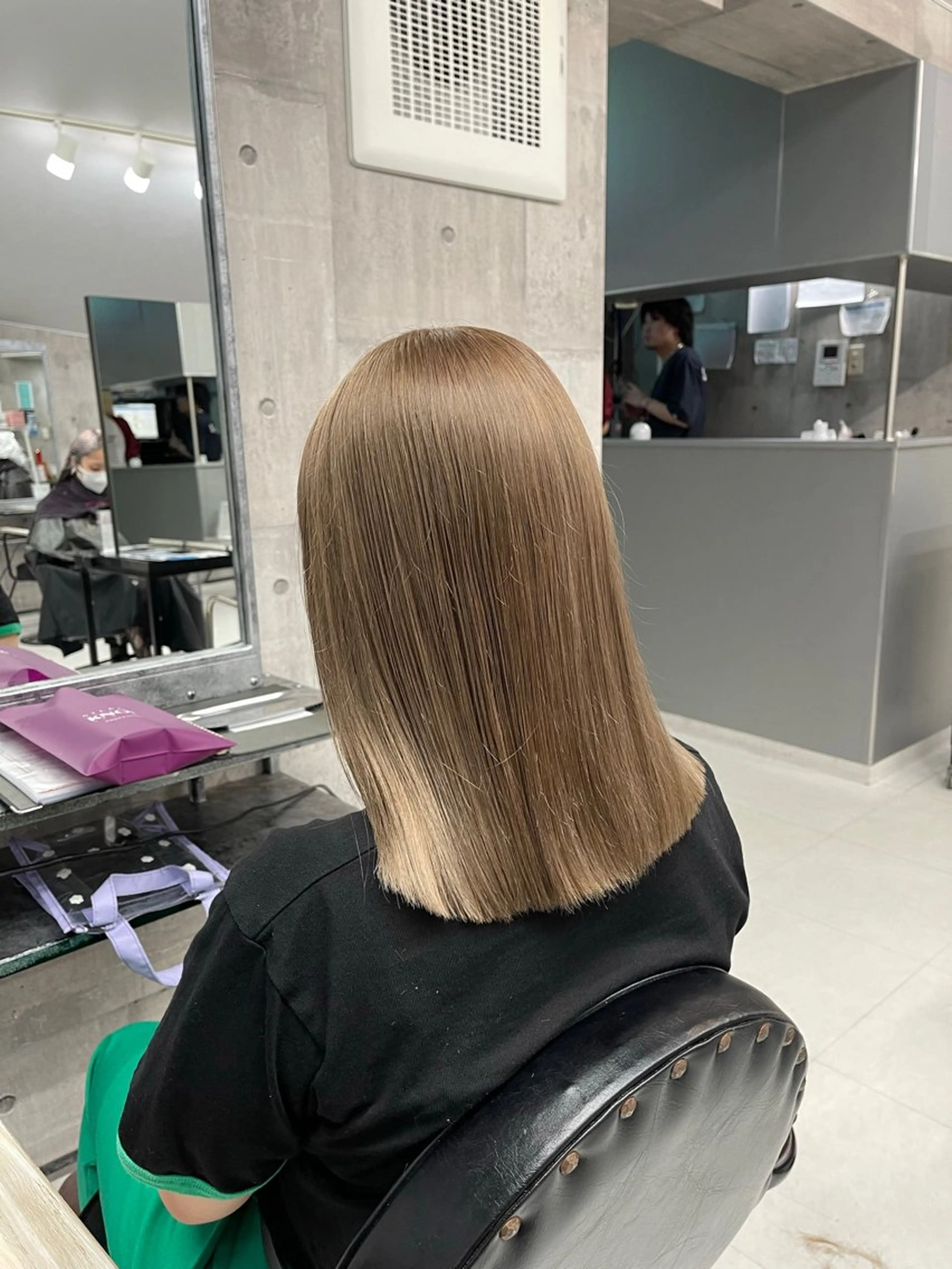セミロング カラー パーマ ヘアアレンジ メンズ キッズ レイヤーの魔術師 𓍼takumi𓍼のヘアスタイル