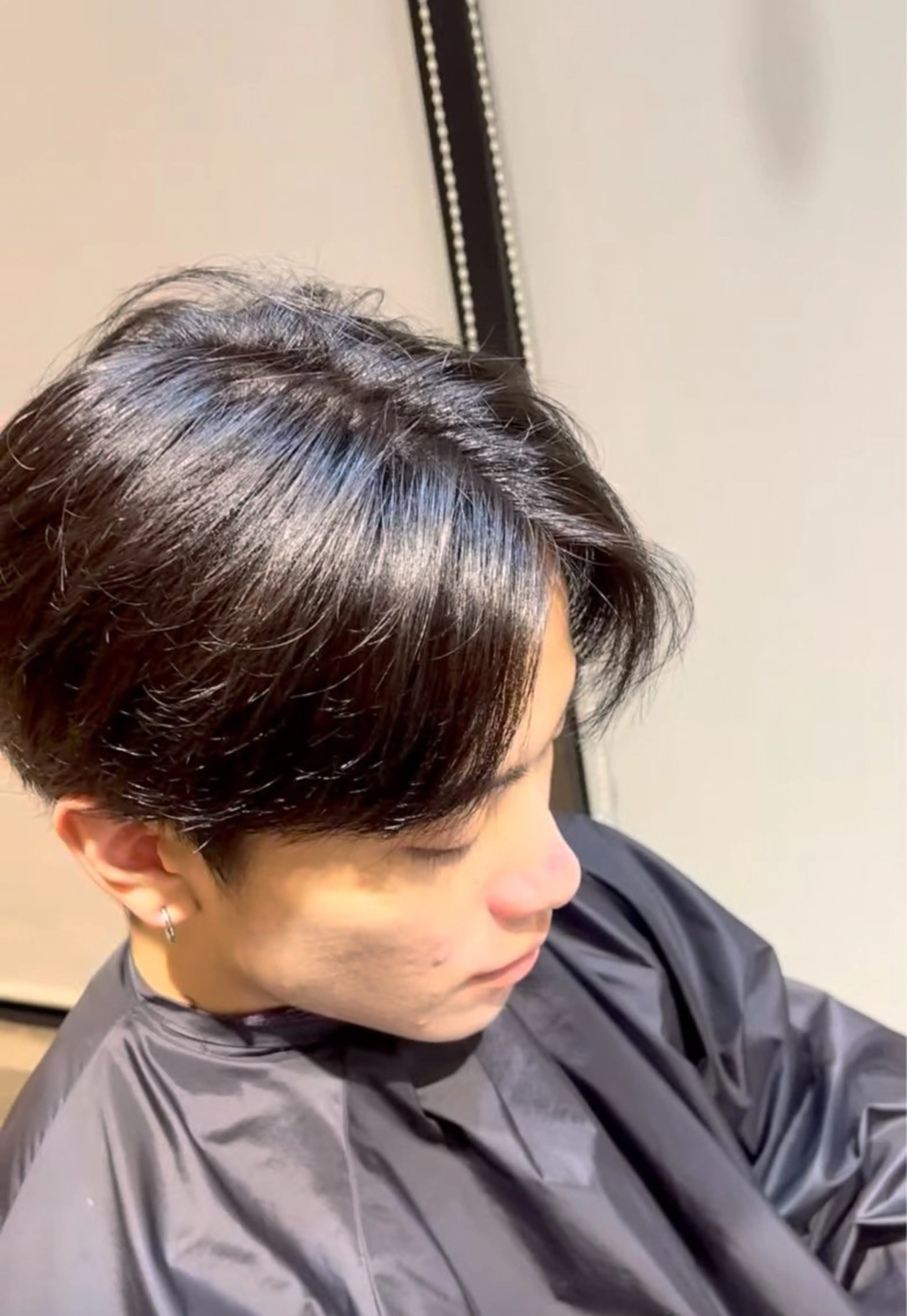 カラー メンズ ブルーカラー Hair salon defi 縮毛矯正/髪質改善 渋谷所属・今野 惺虎のヘアスタイル