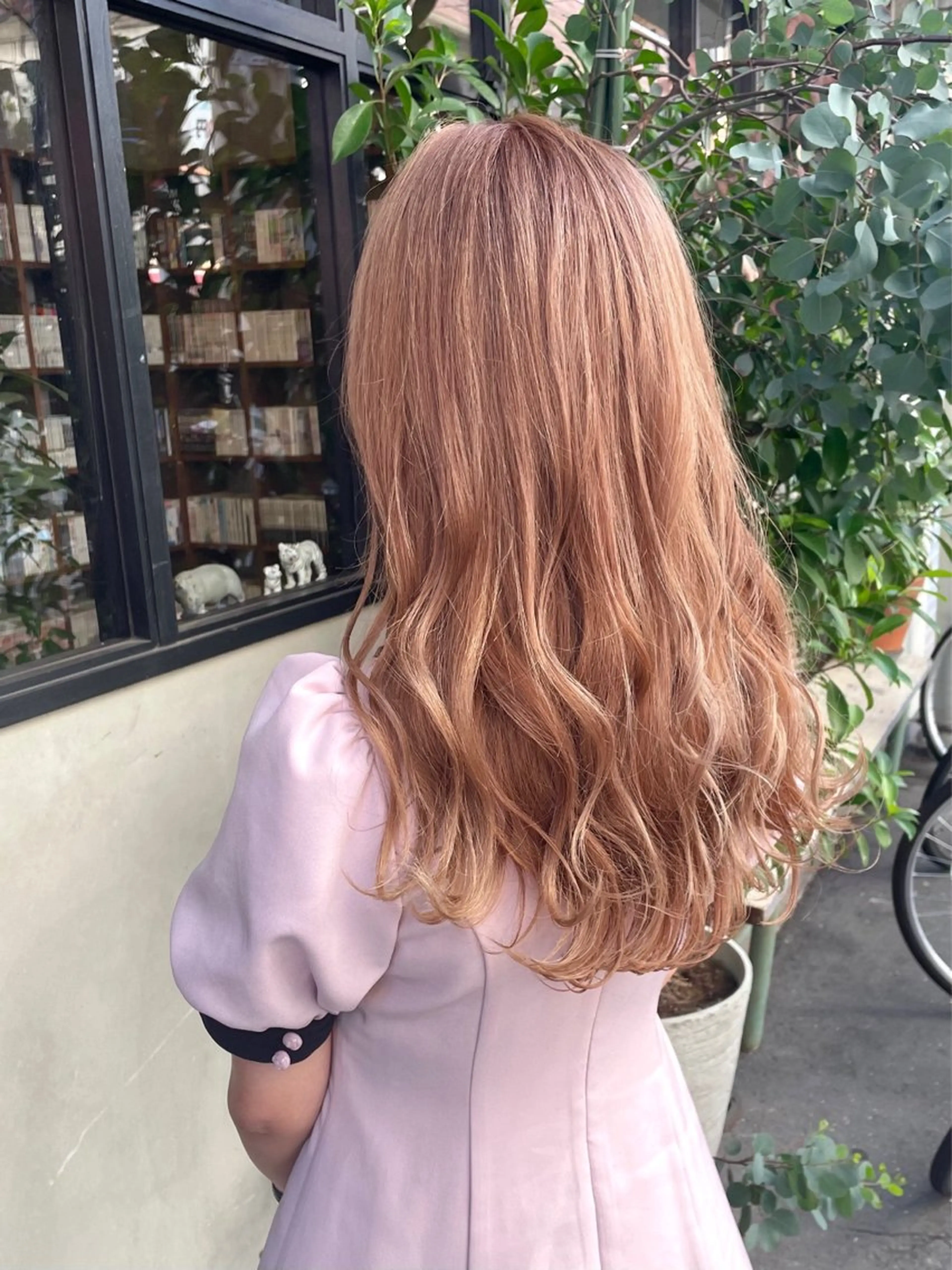 カラー ベージュカラー ヘアカラー トリートメント 竹内 春奈のヘアスタイル