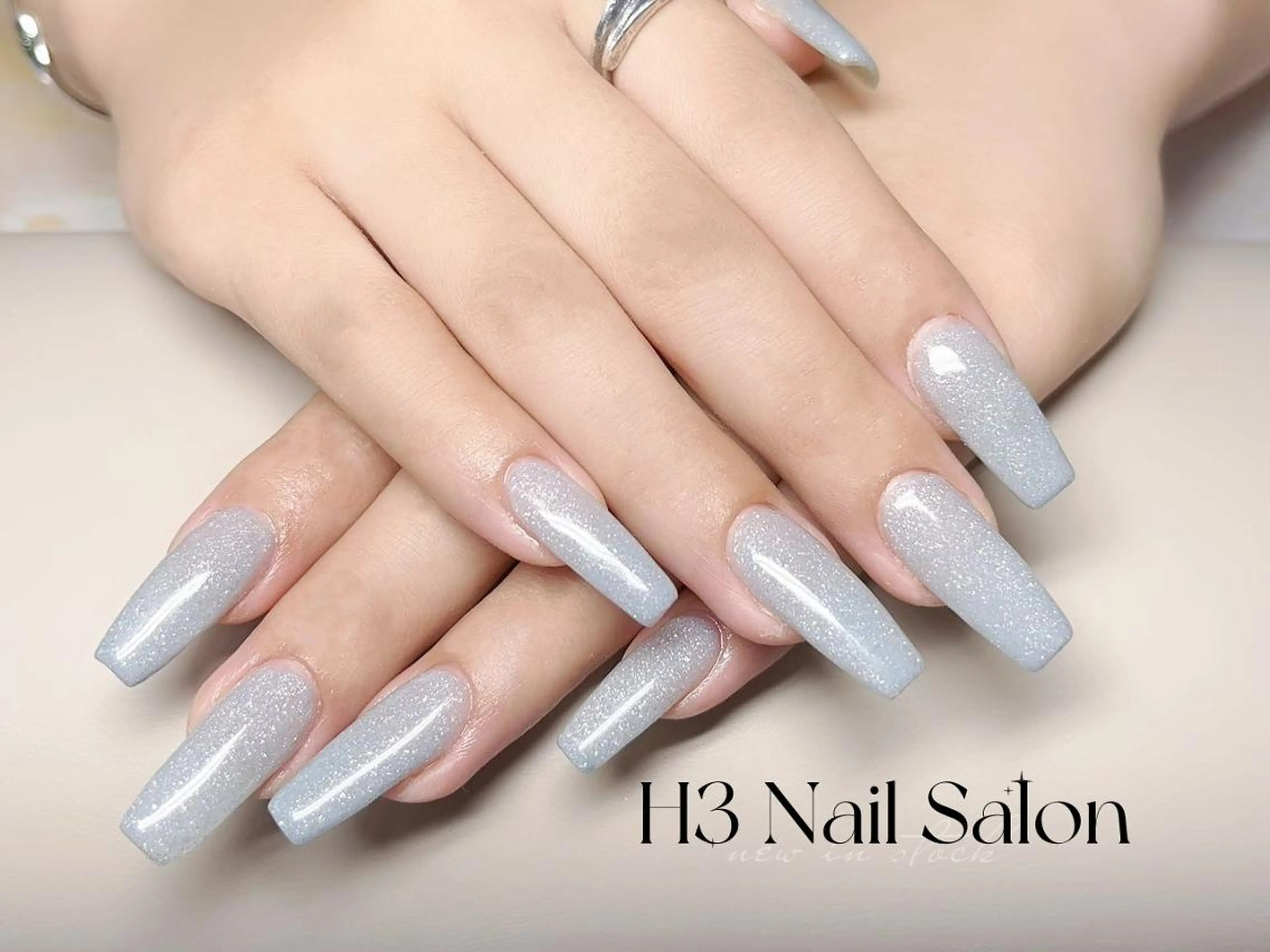 ロング Dione Nail 長さだし モデル募集のネイルデザイン