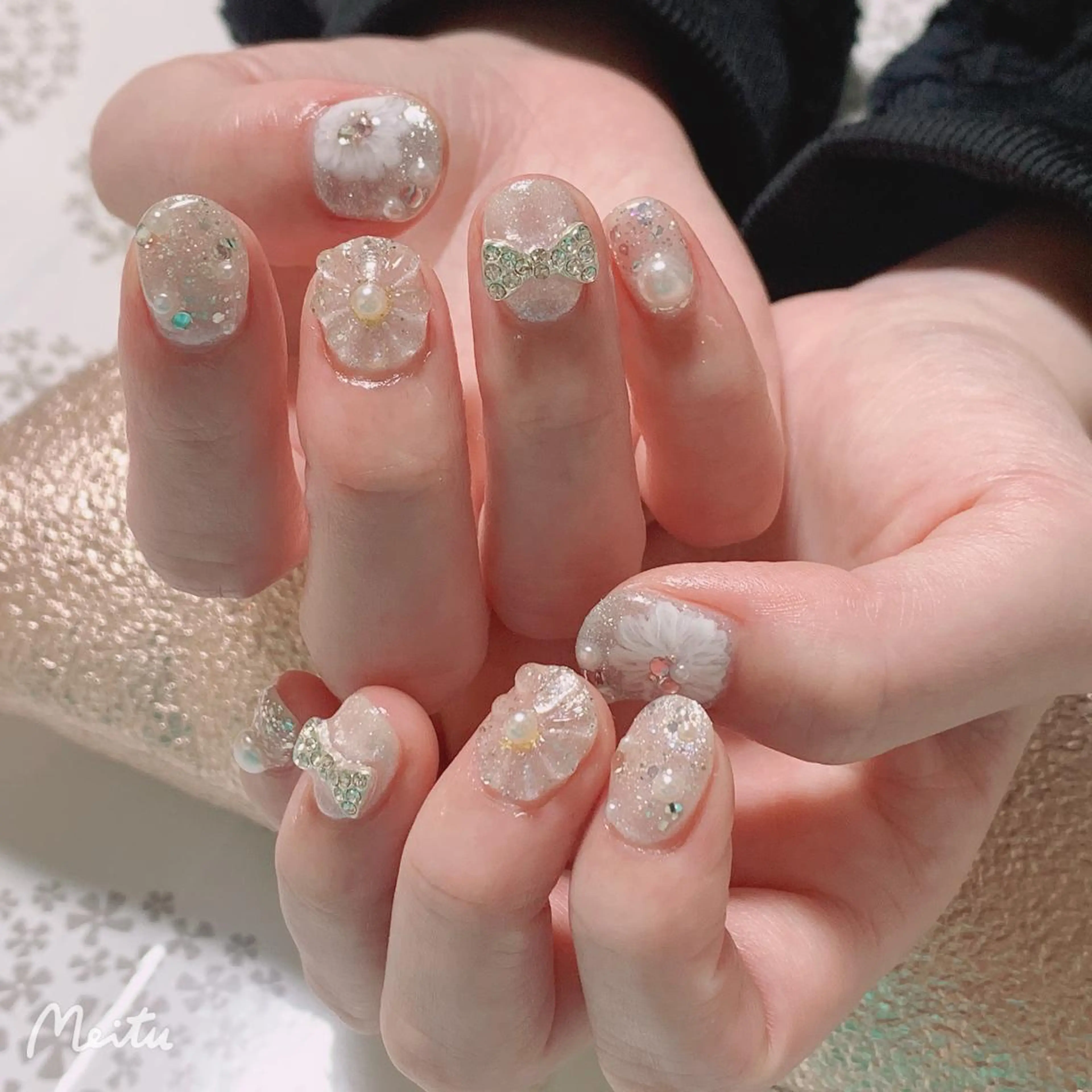 ネイル キラキラネイル リボン 林 ✨syousyouのネイルデザイン