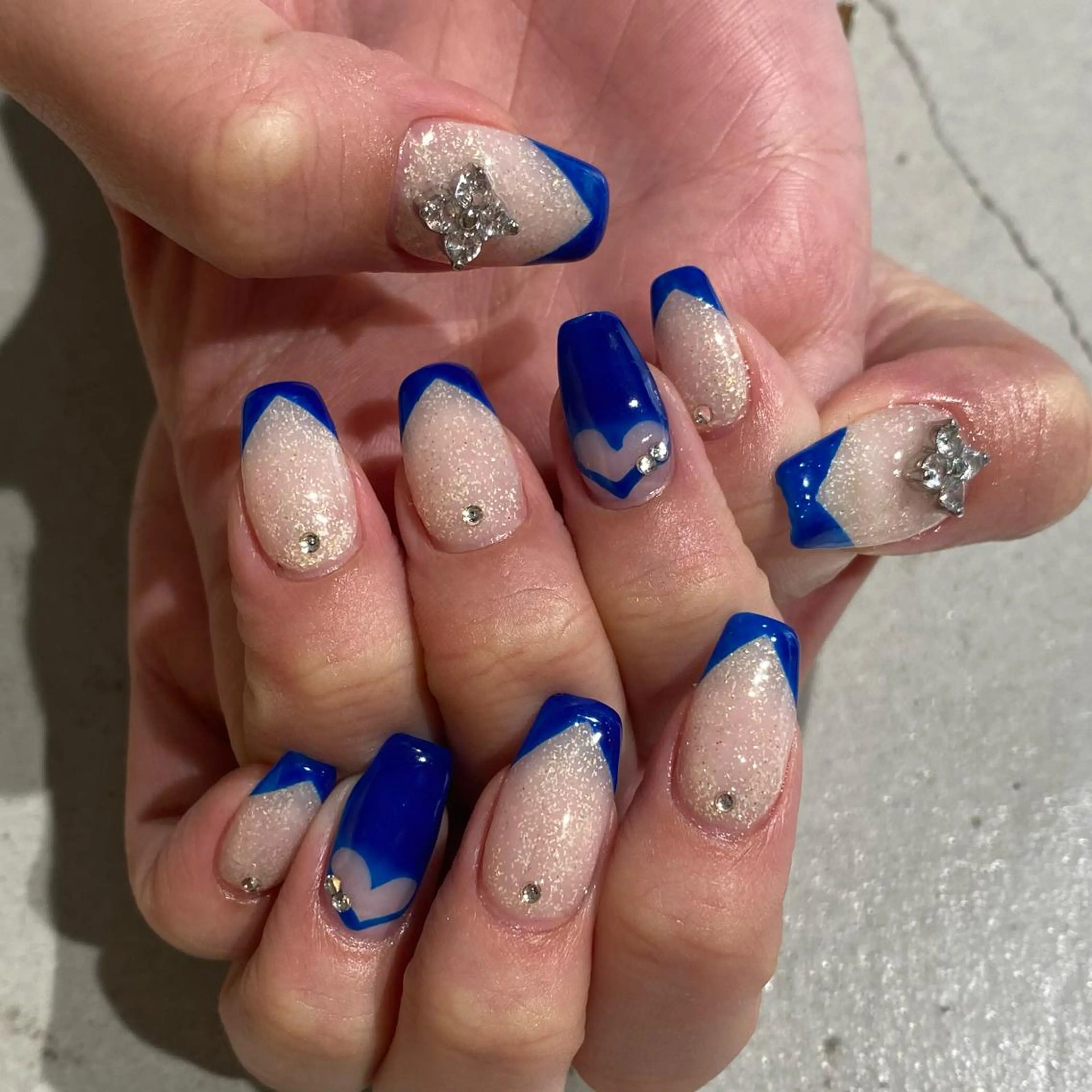 ネイル ハンドネイル Zir nail所属・zir nail💙 shikakuraのネイルデザイン